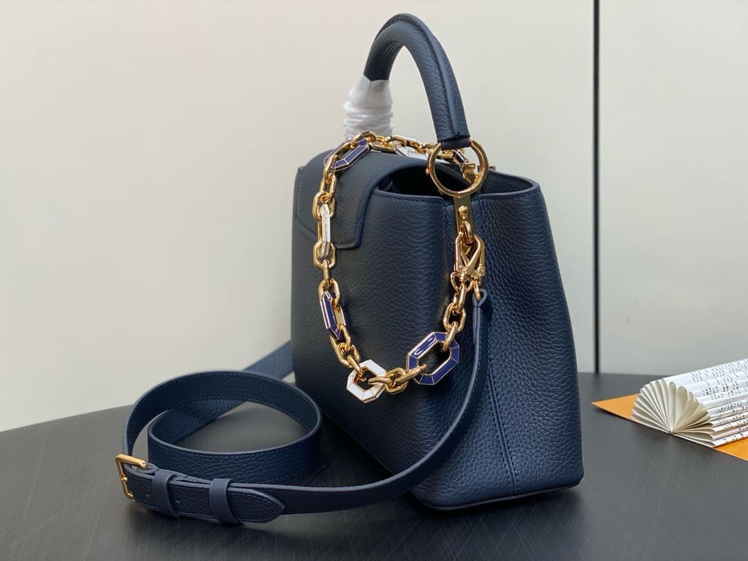 L0vis Vvtt0n M25211 CAPUCINES BB BAG