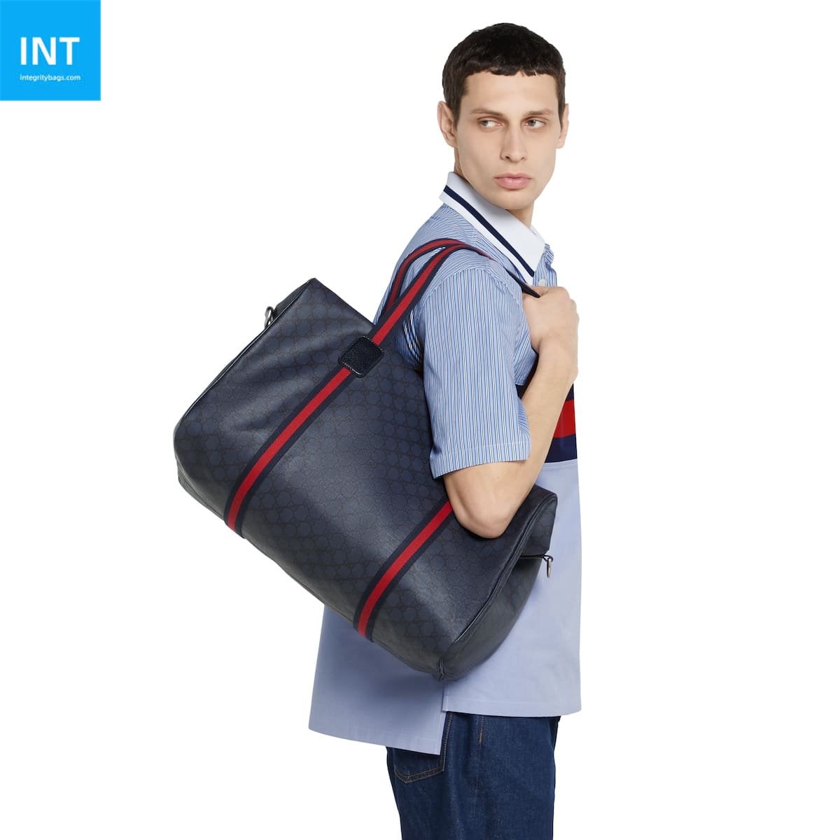 Gvc*1 Medium duffle bag with Web