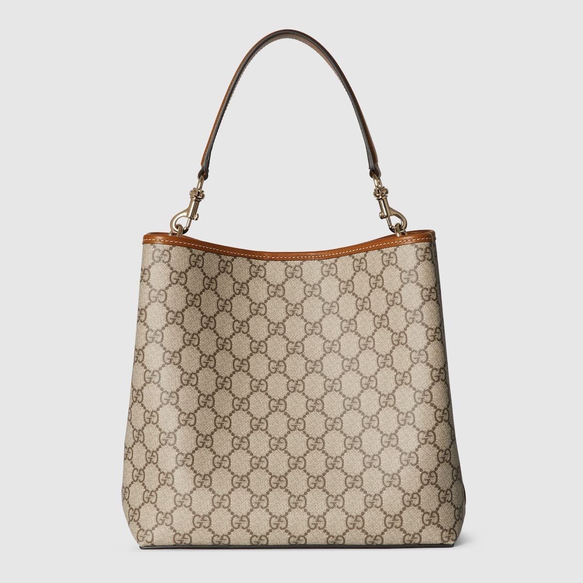 Gvc*1 Emblem medium bucket bag