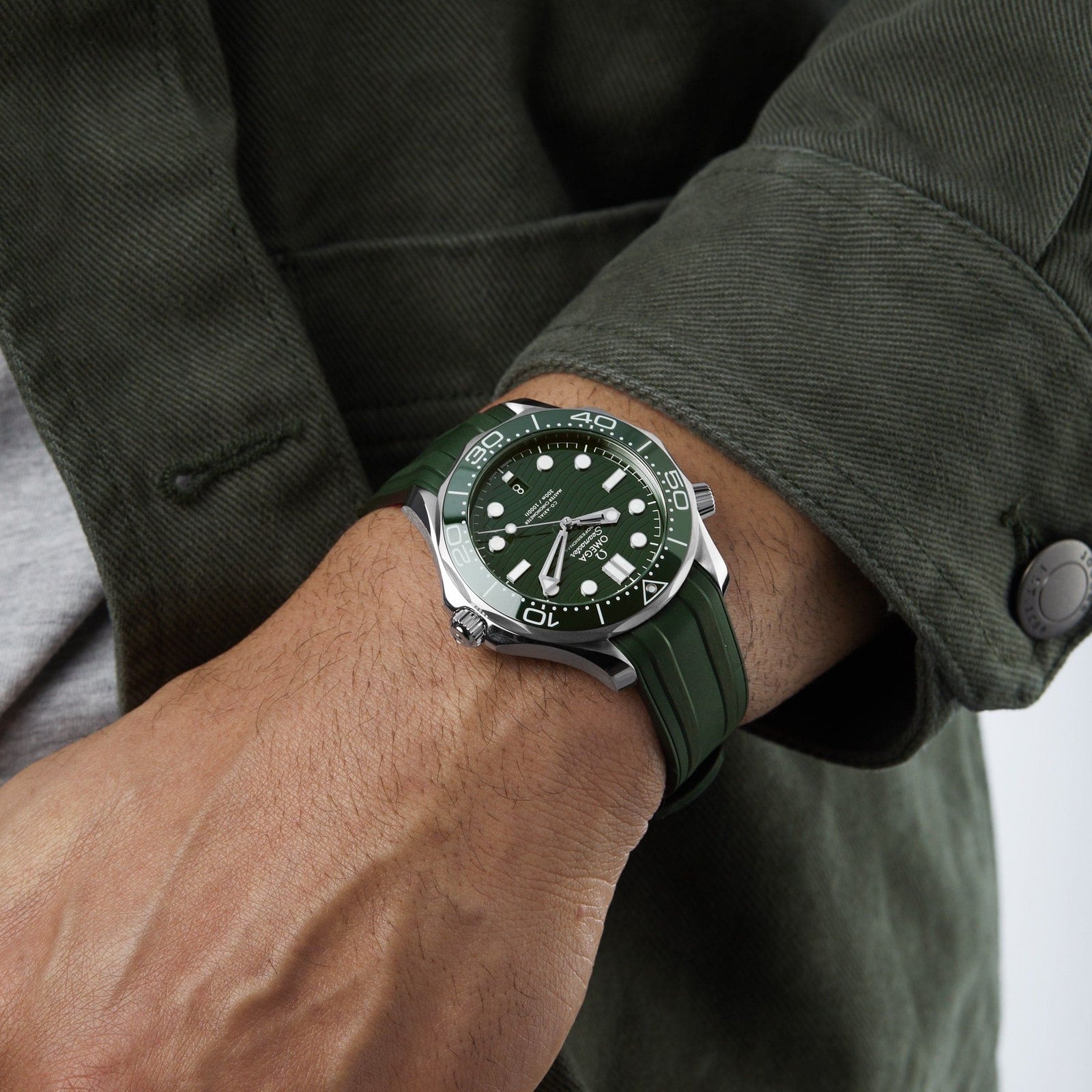 0me*ga Seamaster Diver 300M