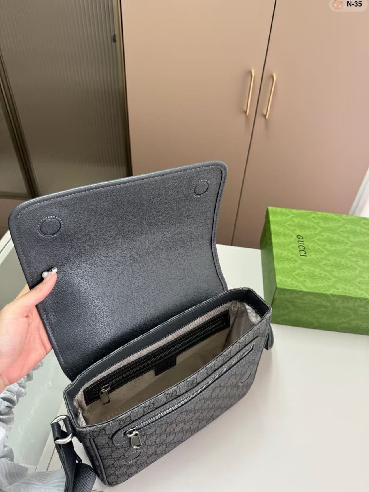 Gvc*1 OPHIDIA MESSENGER BAG