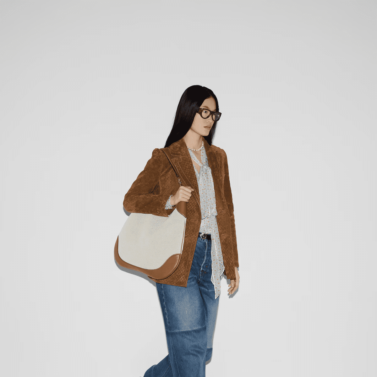 Gvc*1 B medium shoulder bag