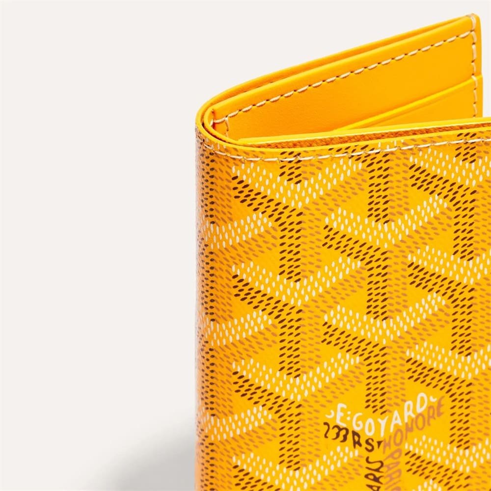 G09ard Saint-Pierre Card Wallet