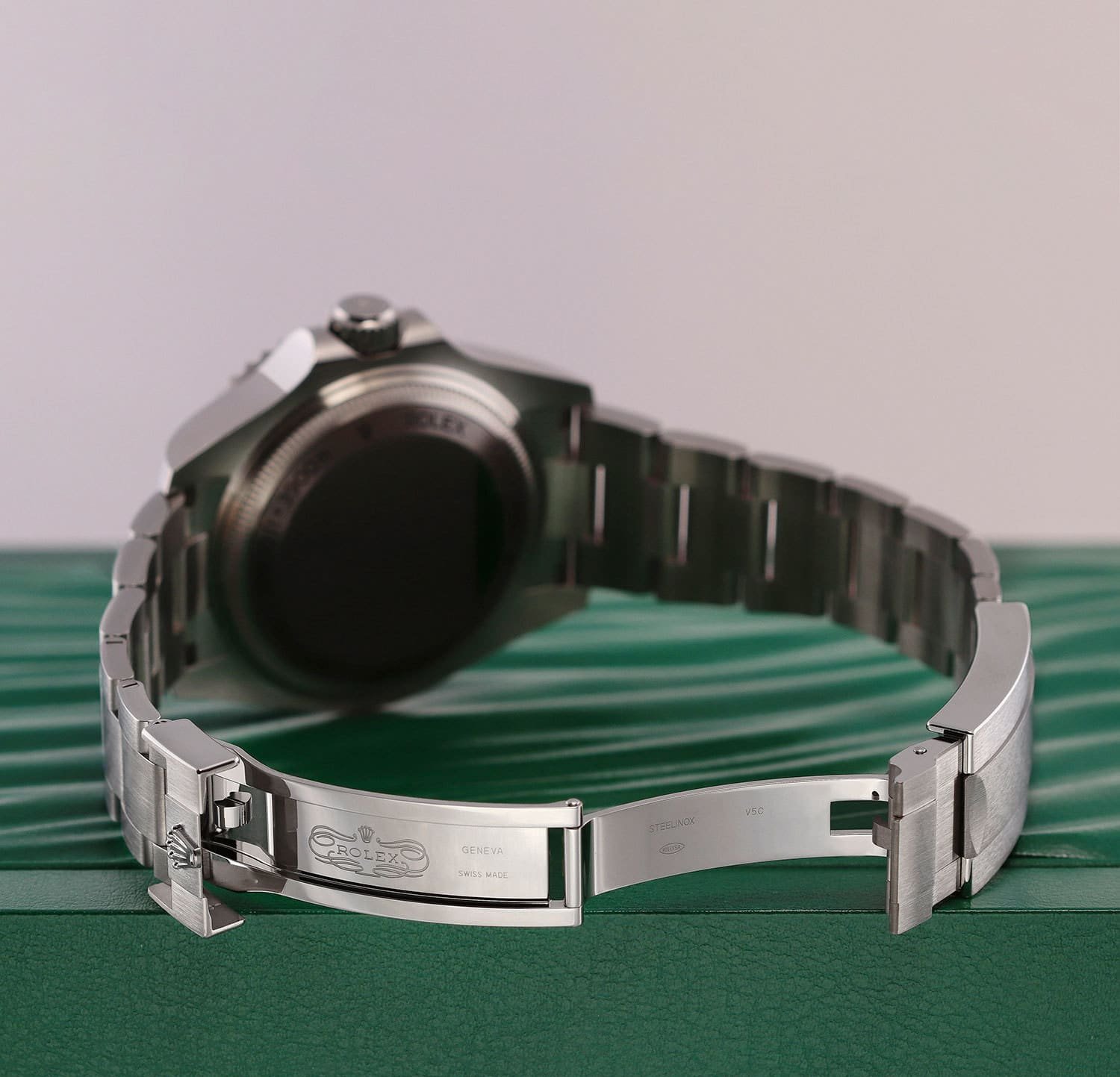 R01ex Deepsea Sea-Dweller 126660 ‘James Cameron’ Blue-Black Dial
