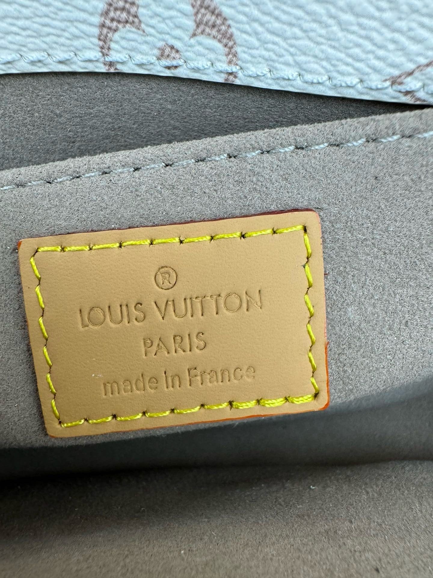 L0vis Vvtt0n M46914 Pochette Métis East West