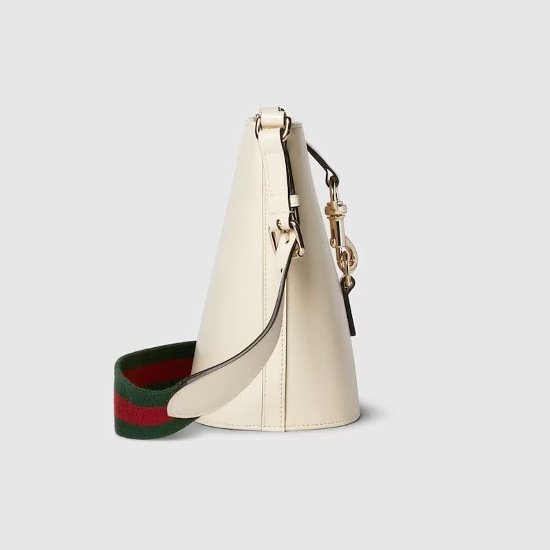 Gvc*1 MINI BUCKET SHOULDER BAG(WHITE)