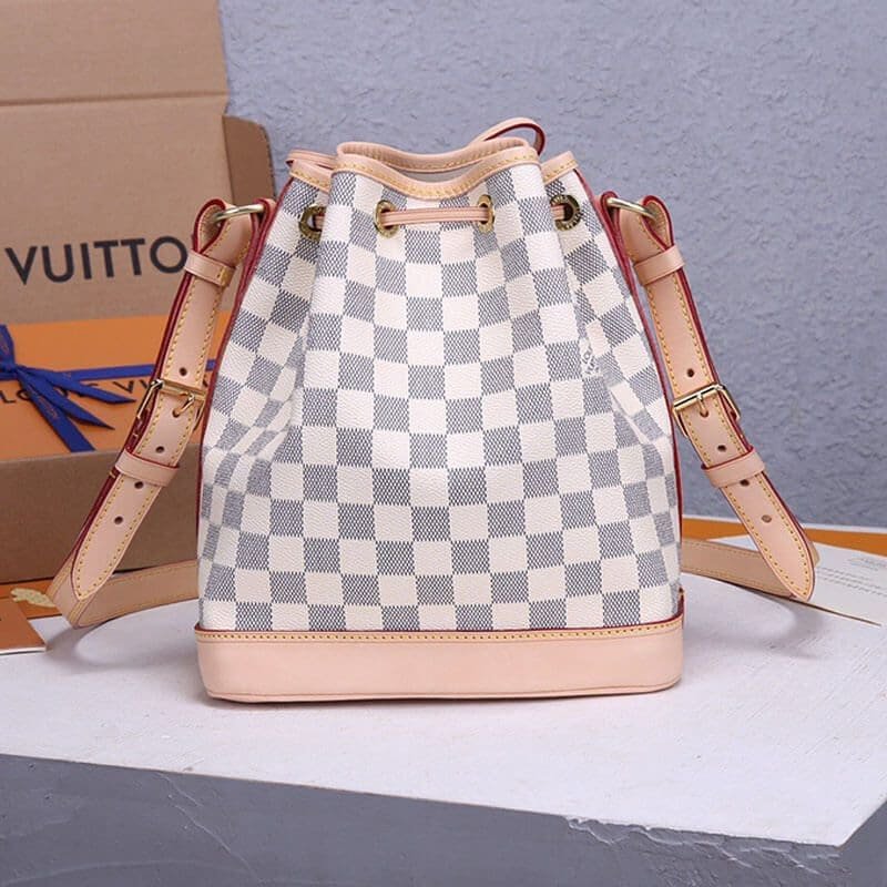 L0vis Vvtt0n Noe Bucket Bag N41220