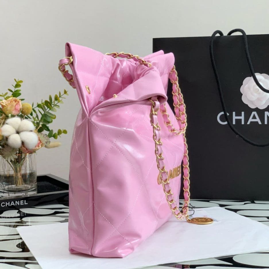 Ch**el 22 SMALL HANDBAG AS3260