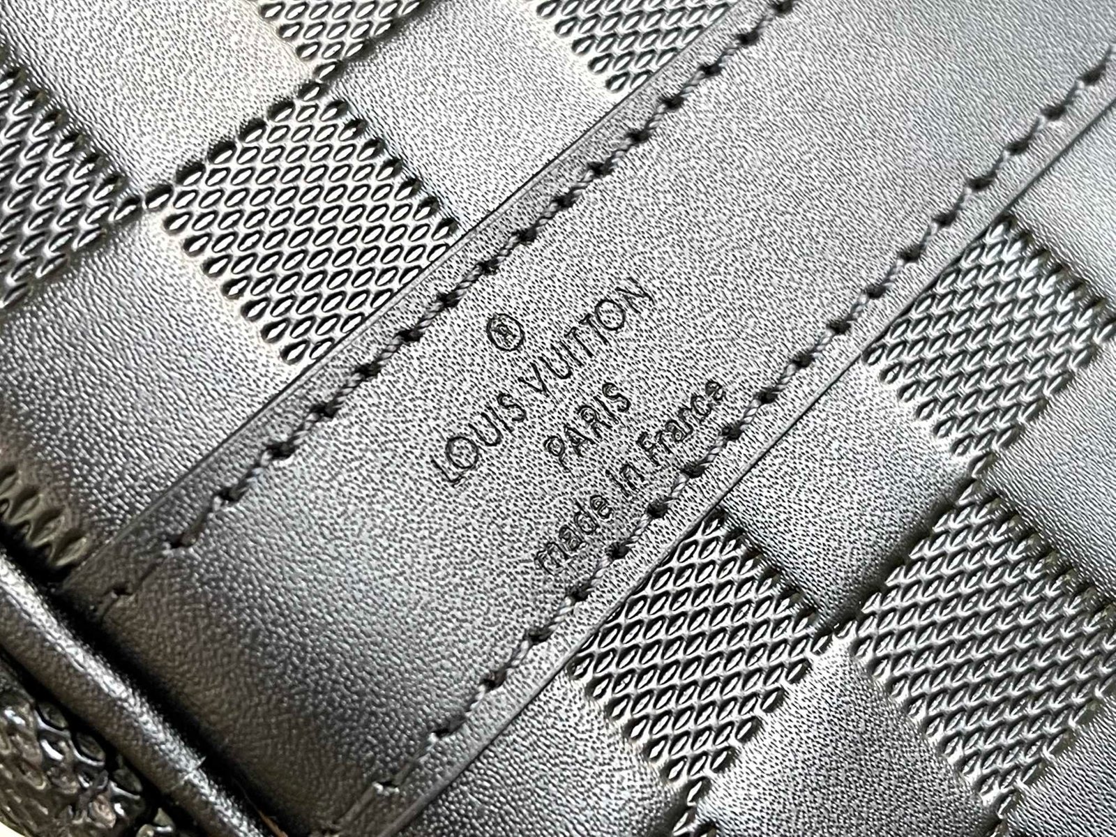L0vis Vvtt0n N41145 KEEPALL BANDOULIÈRE 45 travel bag