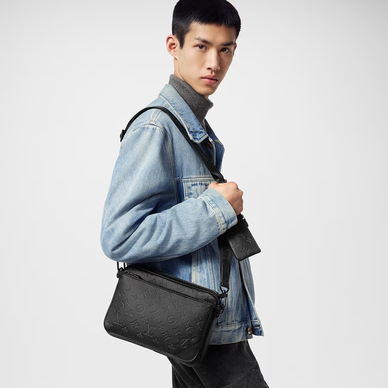 L0vis Vvtt0n M46602 Trio Messenger