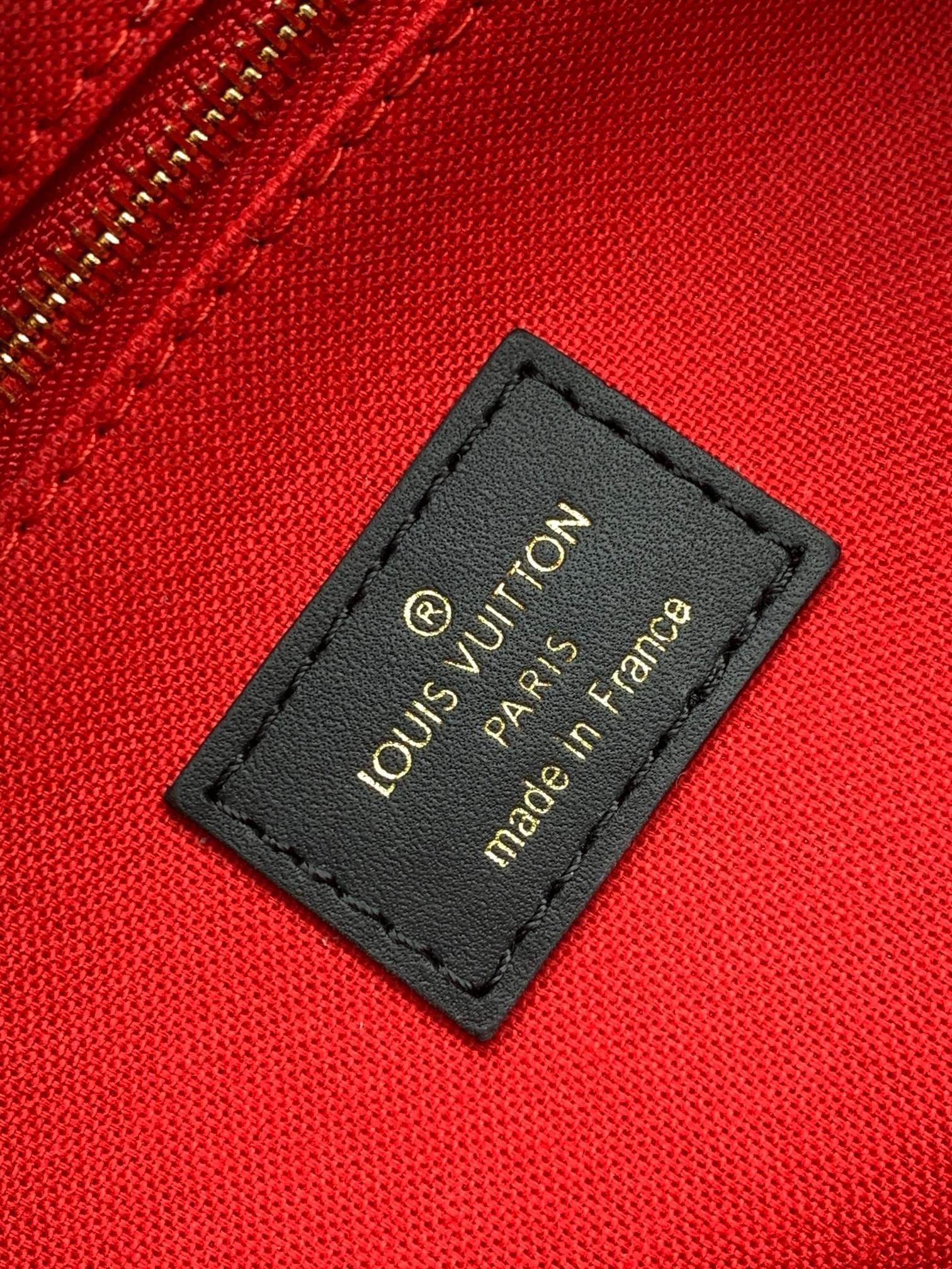 L0vis Vvtt0n OnTheGo PM M46373