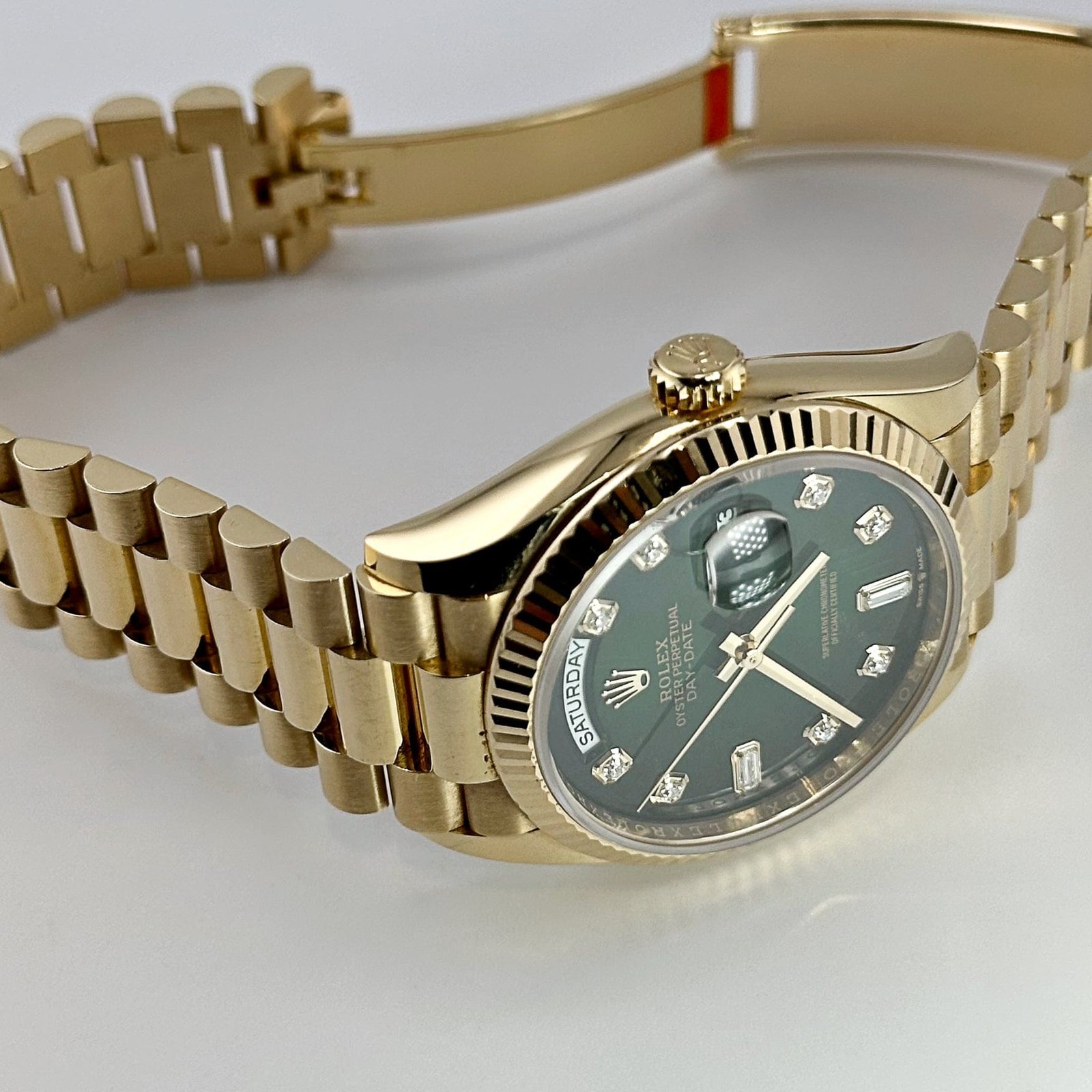 R01ex Day-Date 36 128238 Yellow Gold Green Ombré D1am0nd Dial