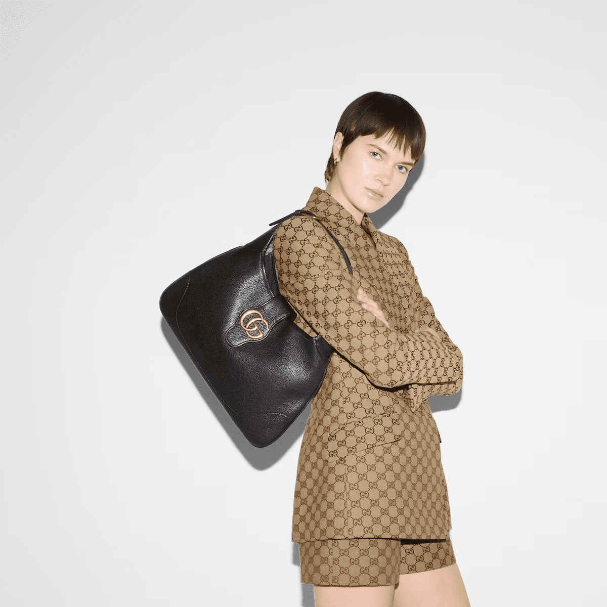 Gvc*1 Aphrodite medium shoulder bag