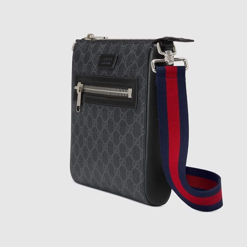Gvc*1 BLACK SMALL MESSENGER BAG