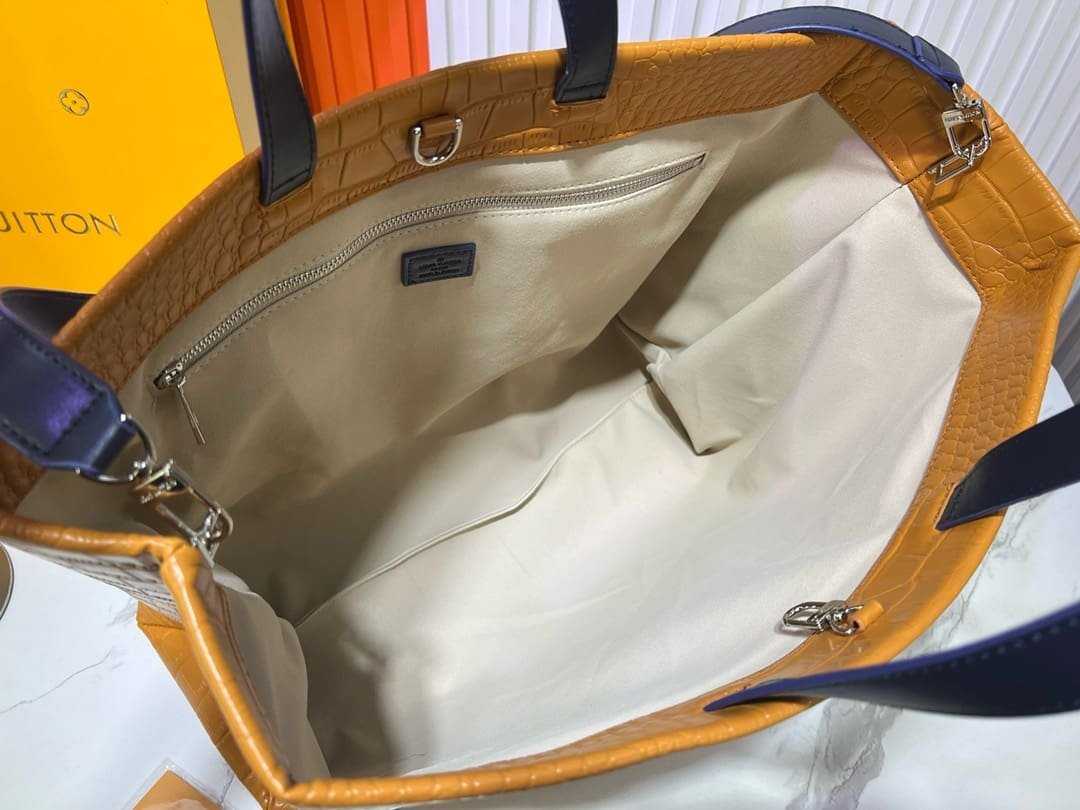 L0vis Vvtt0n M24457 Shopper Tote MM