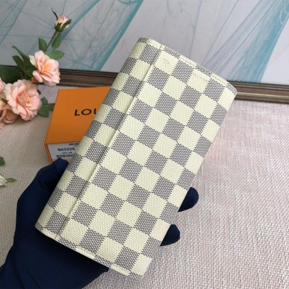 L0vis Vvtt0n Sarah Wallet M63208