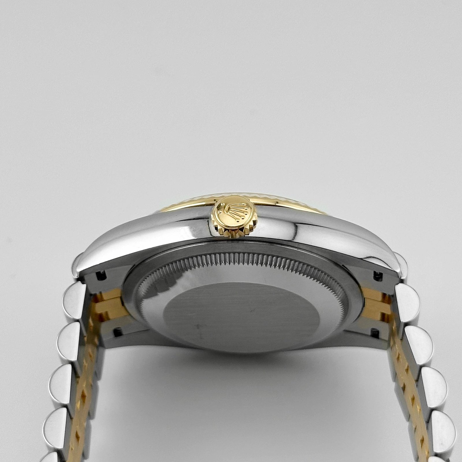 R01ex Datejust 36 126233 Stainless Steel Yellow Gold Black D1am0nd Dial Jubilee (2024)