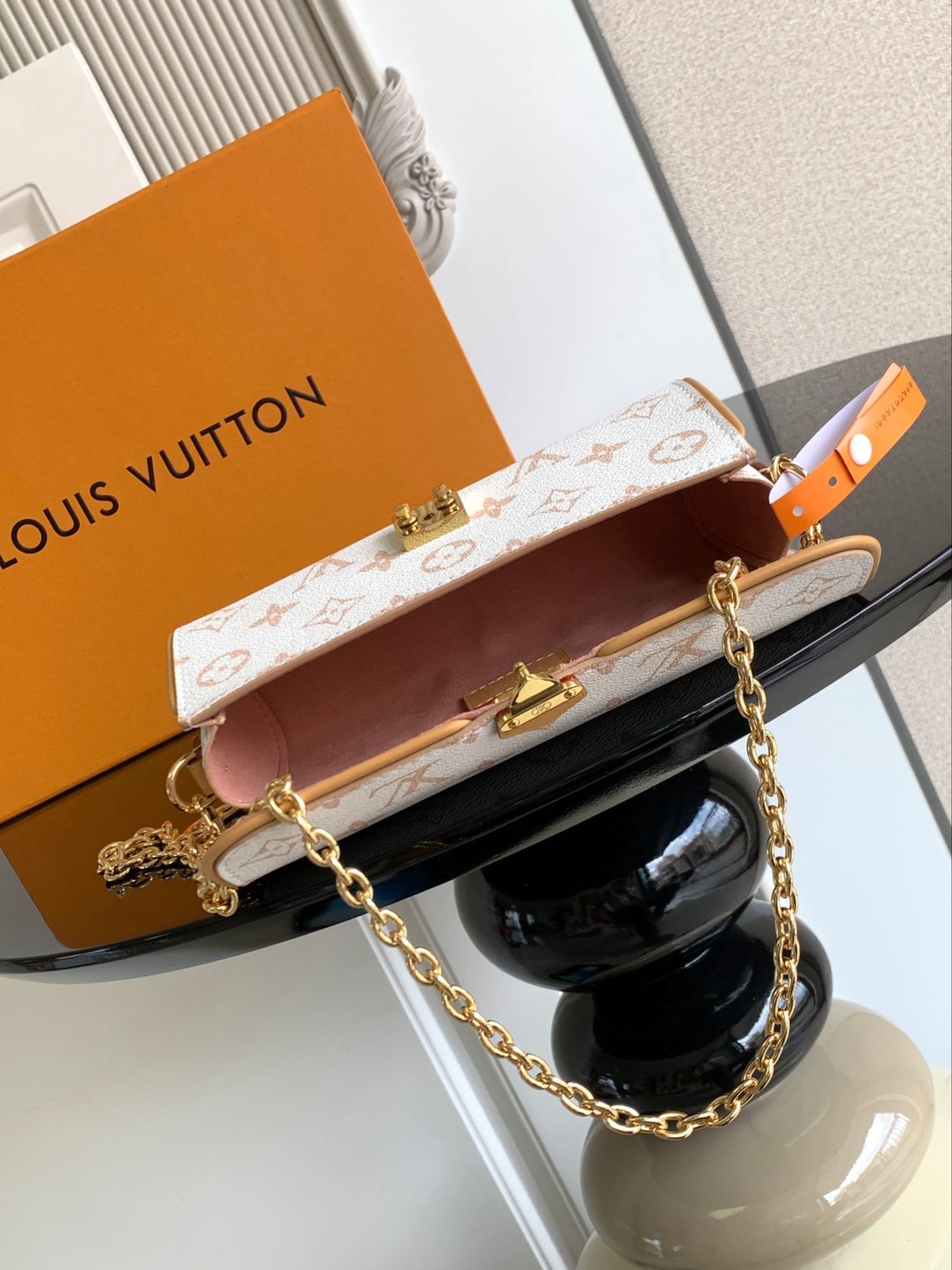 L0vis Vvtt0n M26583 Pochette Camille