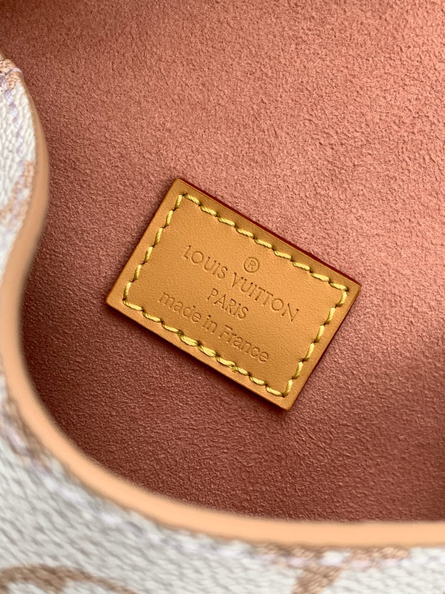 L0vis Vvtt0n M26583 Pochette Camille