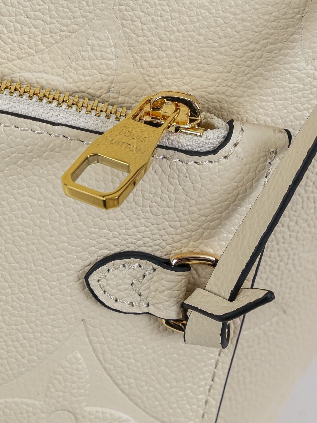 L0vis Vvtt0n M46676 Neverfull MM
