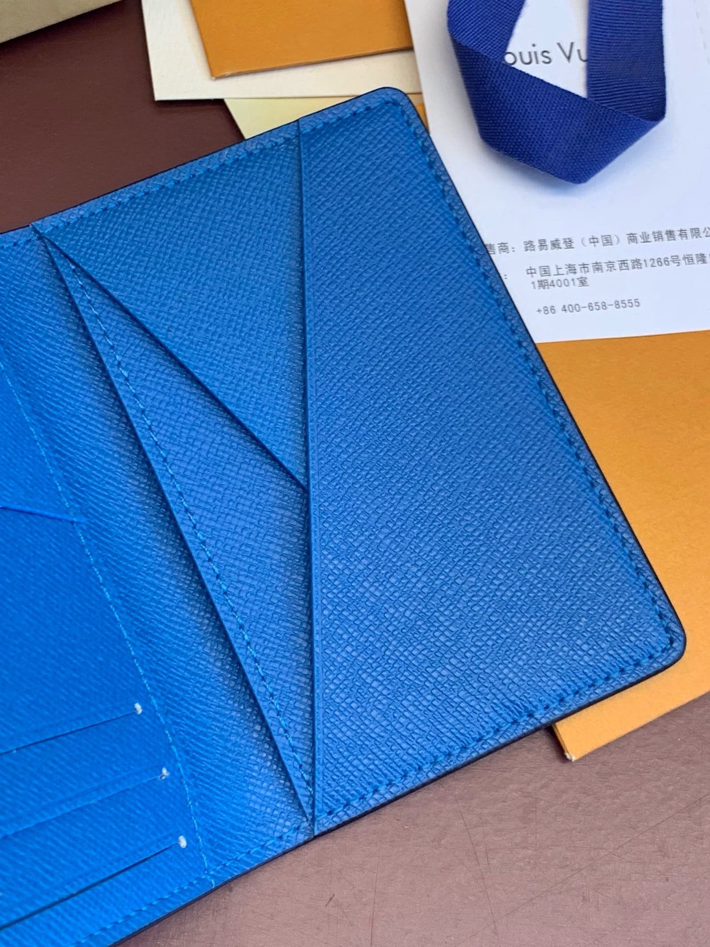L0vis Vvtt0n M83095 Pocket Organizer