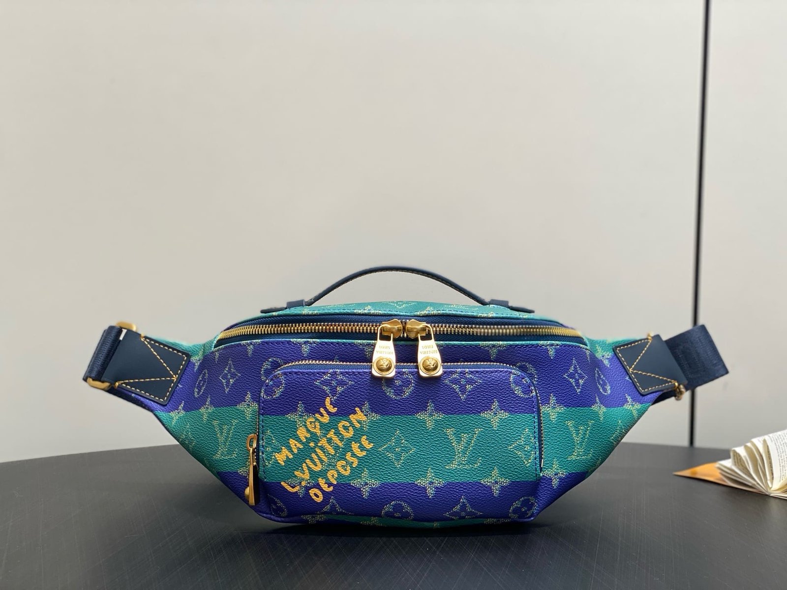 L0vis Vvtt0n M25783 Rush Bumbag