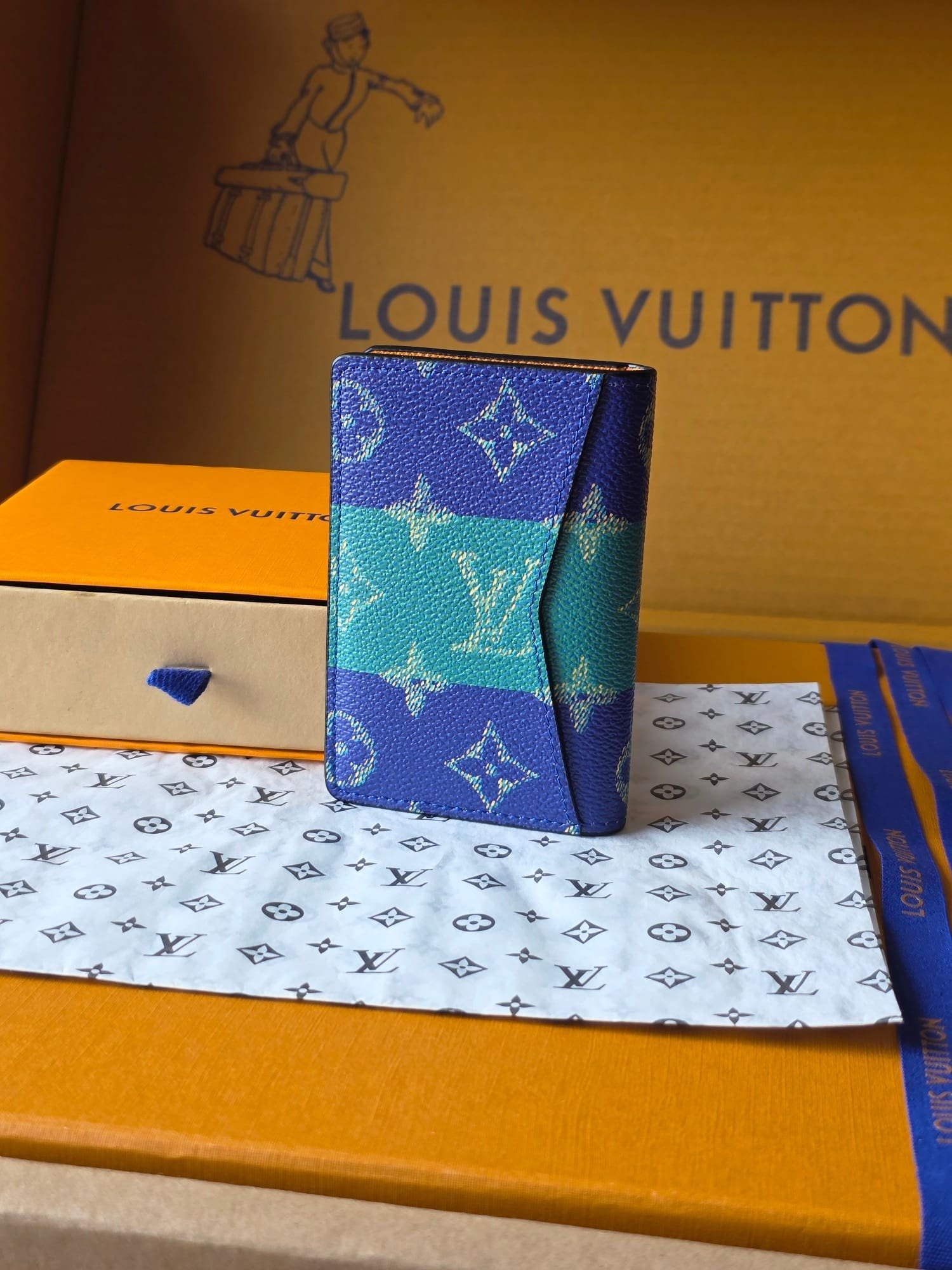 L0vis Vvtt0n M25794 NEW Pocket Organizer