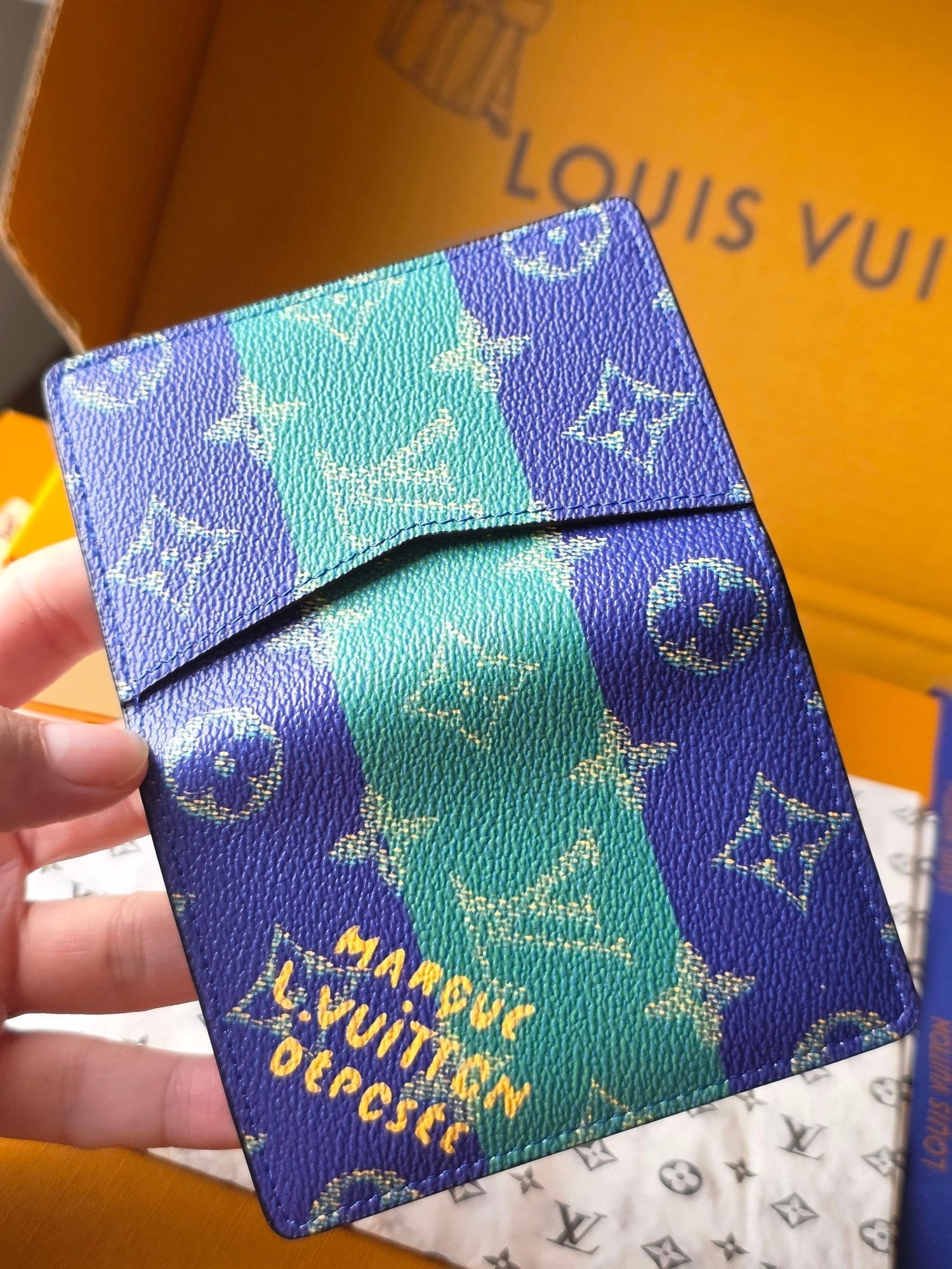 L0vis Vvtt0n M25794 NEW Pocket Organizer