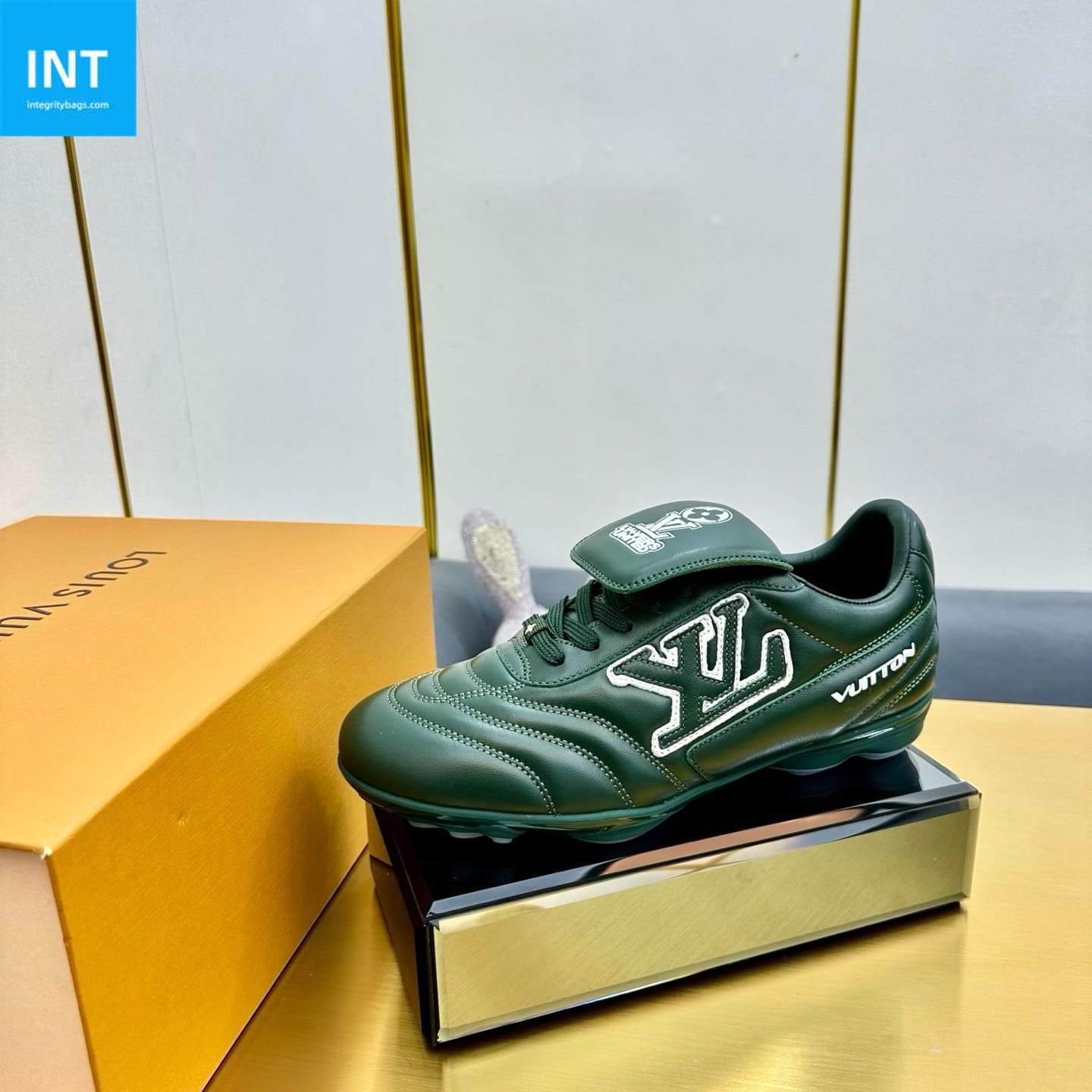 L0vis Vvtt0n Shoes | Mastercraft Quality