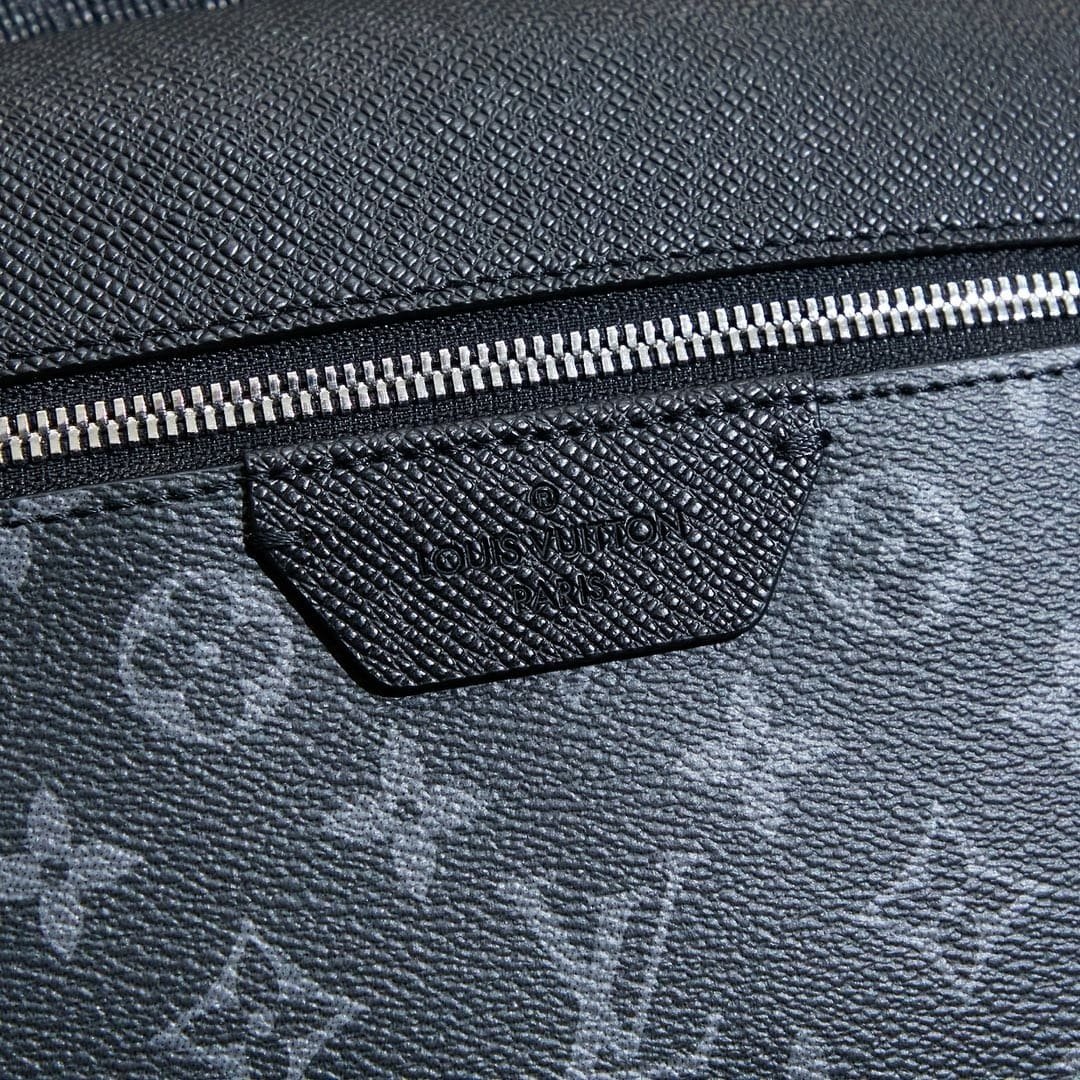 L0vis Vvtt0n M31033 Discovery Backpack