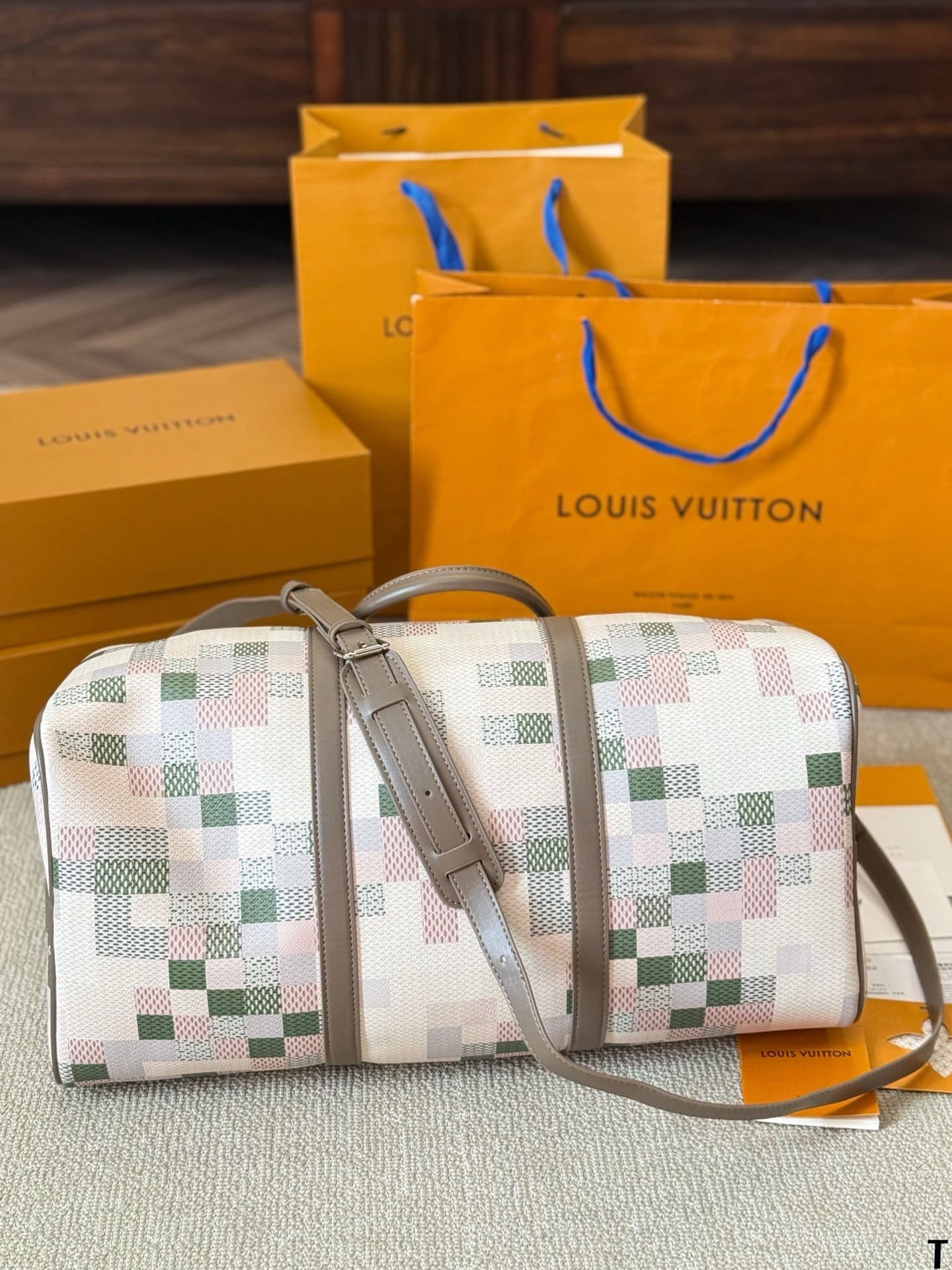 L0vis Vvtt0n N00106 Keepall BANDOULIÈRE 45 travel bag