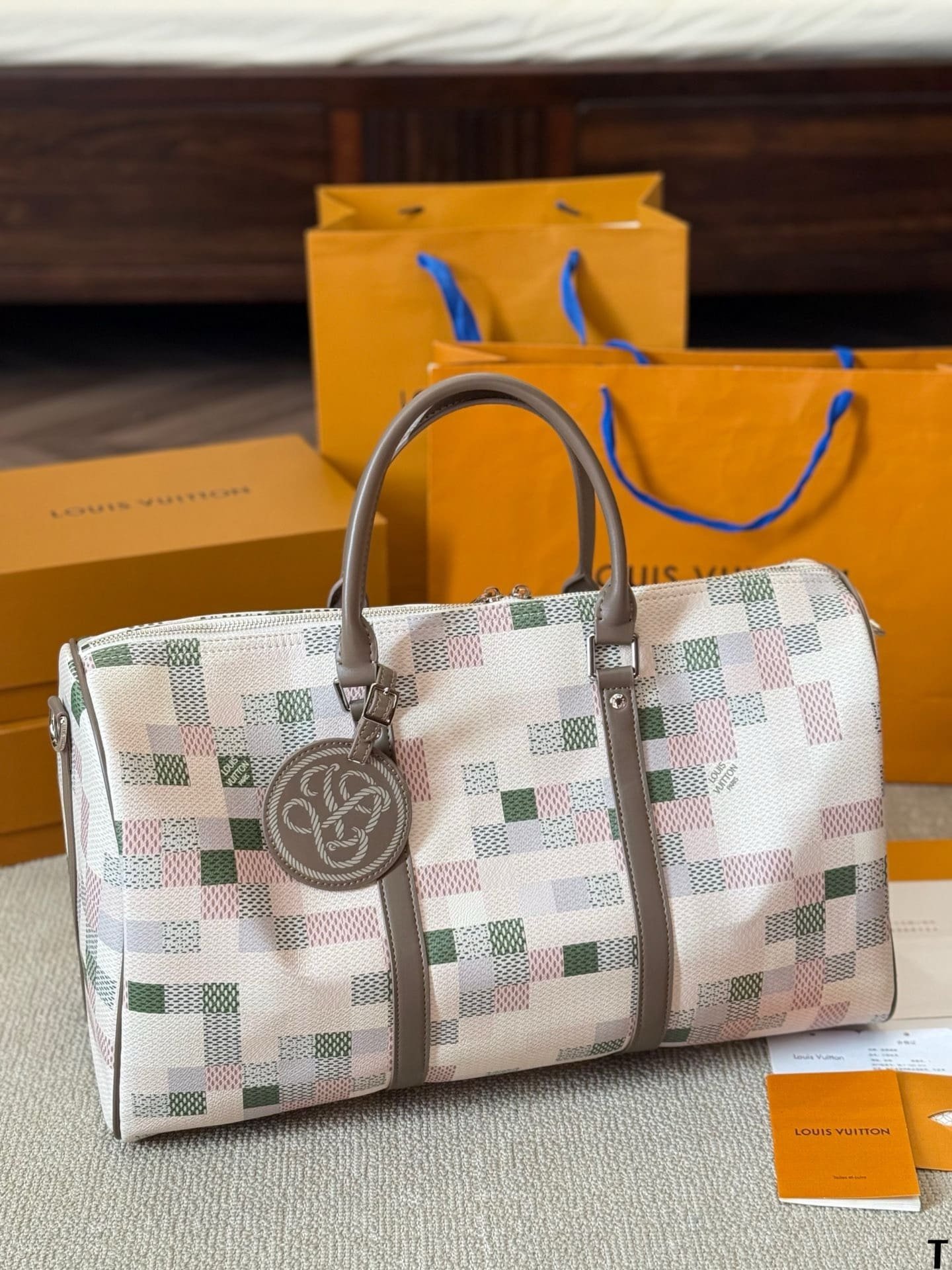 L0vis Vvtt0n N00106 Keepall BANDOULIÈRE 45 travel bag