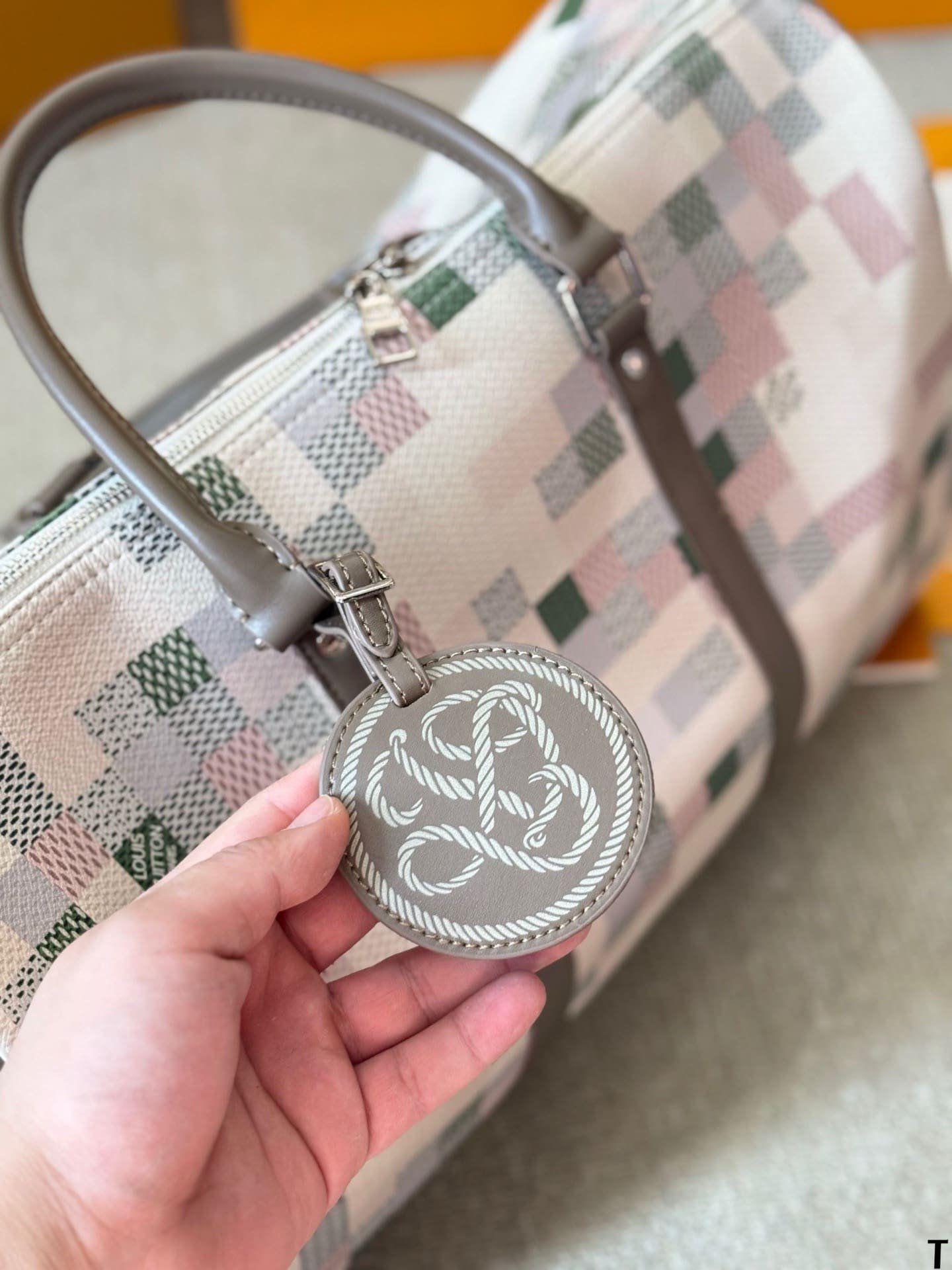 L0vis Vvtt0n N00106 Keepall BANDOULIÈRE 45 travel bag