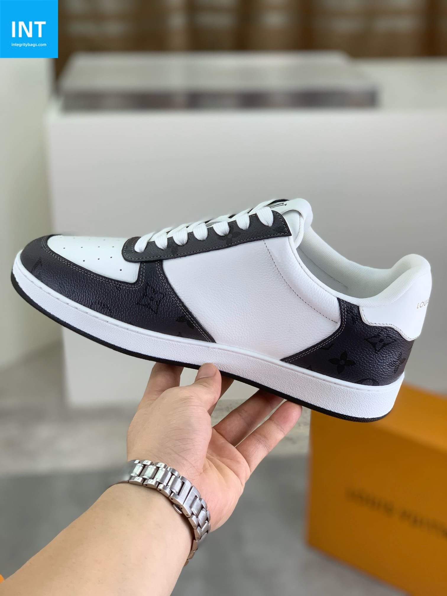 L0vis Vvtt0n Shoes | Mastercraft Quality