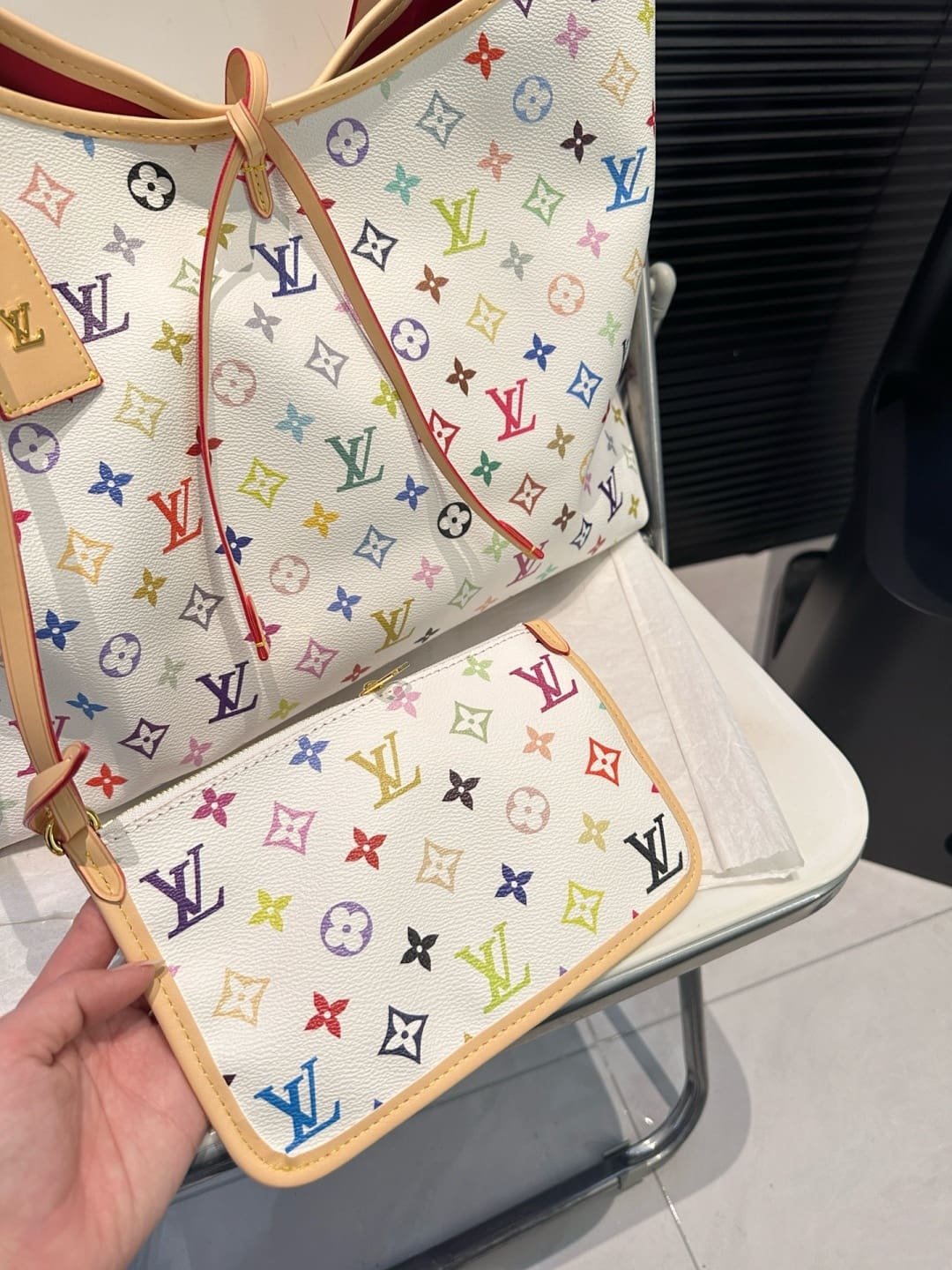 L0vis Vvtt0n M13661 LV x TM CarryAll PM