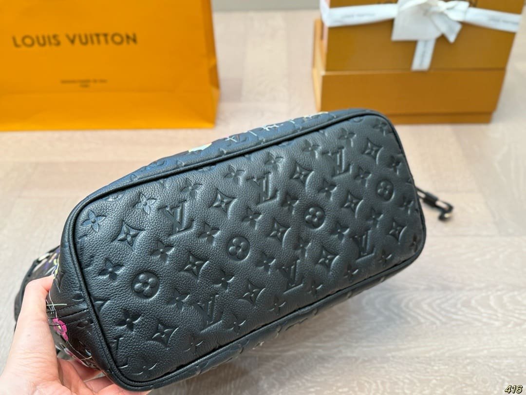 L0vis Vvtt0n M13675 LV x TM Neverfull MM