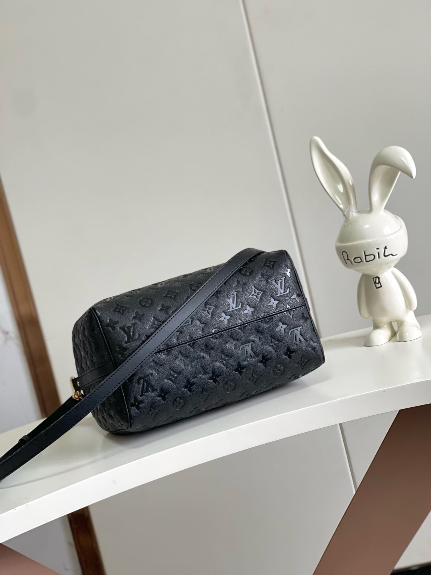 L0vis Vvtt0n M47186 Speedy Soft 30