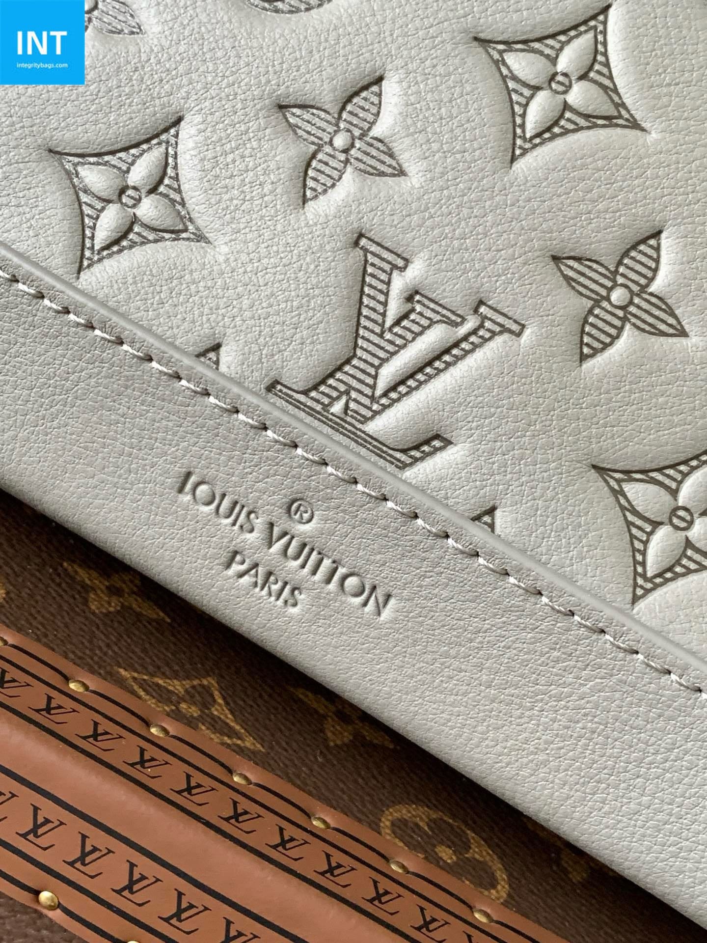 L0vis Vvtt0n M14916 Duo Sling Bag