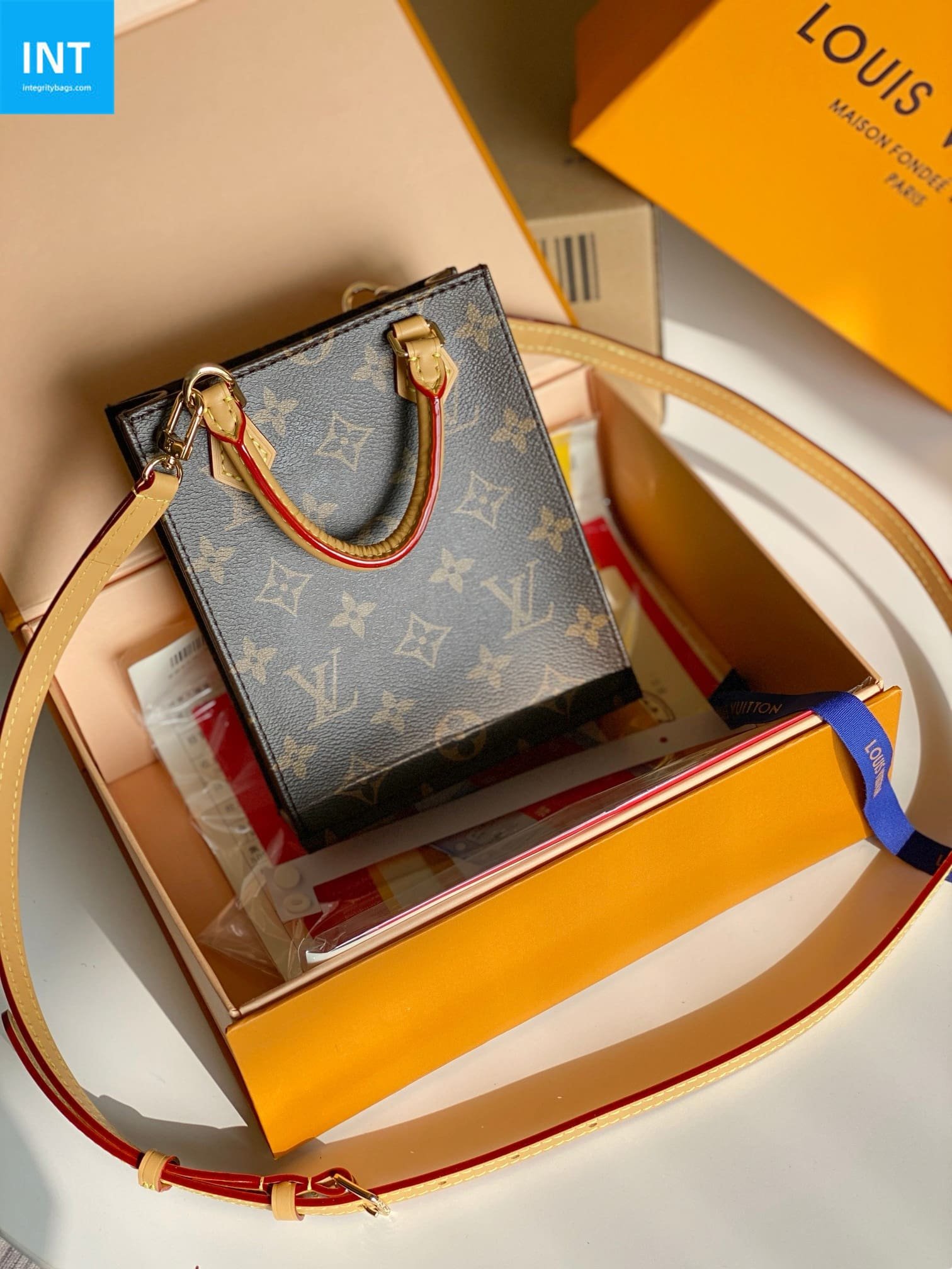 L0vis Vvtt0n M81295 Petit Sac Plat