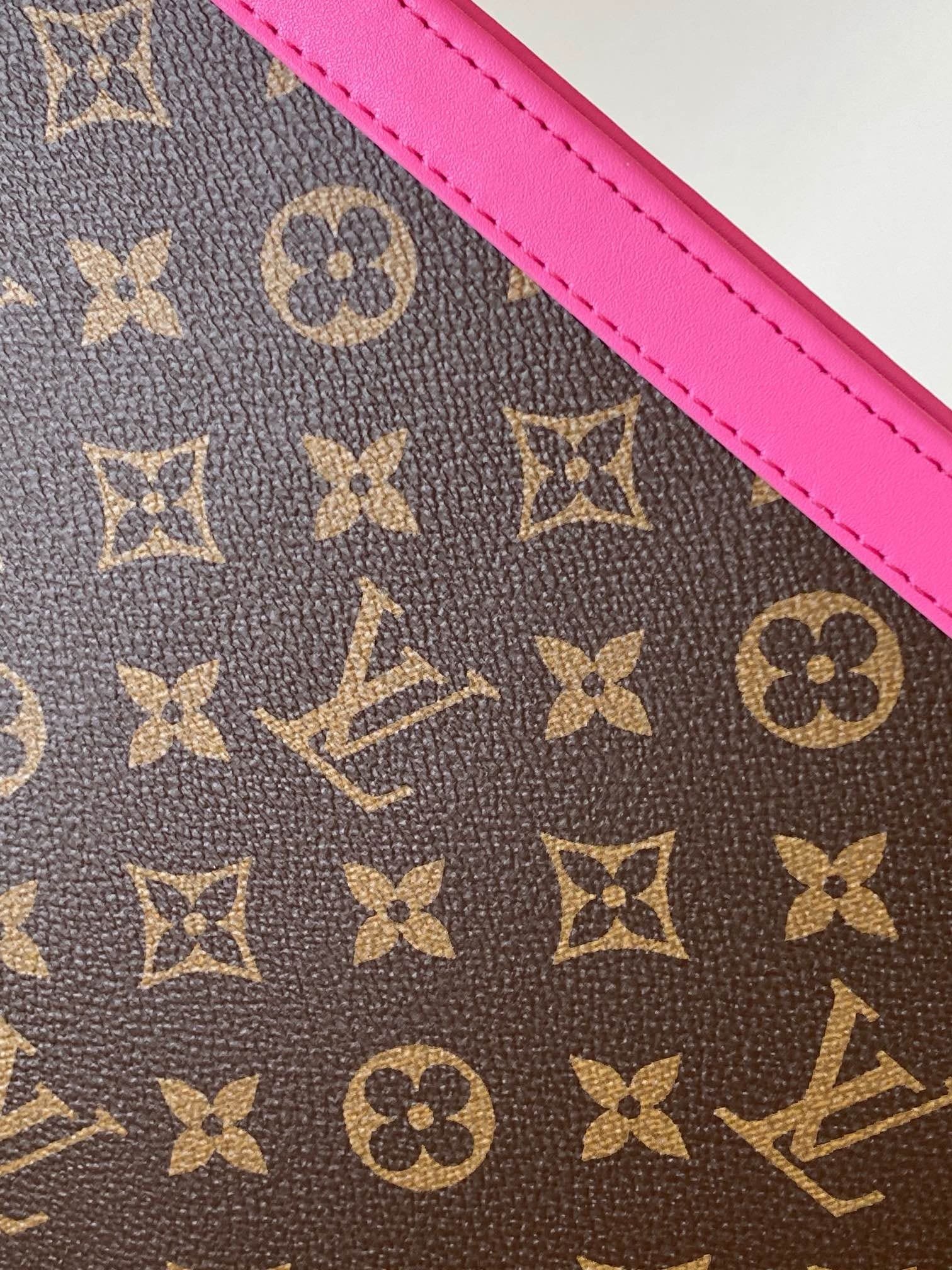 L0vis Vvtt0n M12818 Pochette Voyage MM