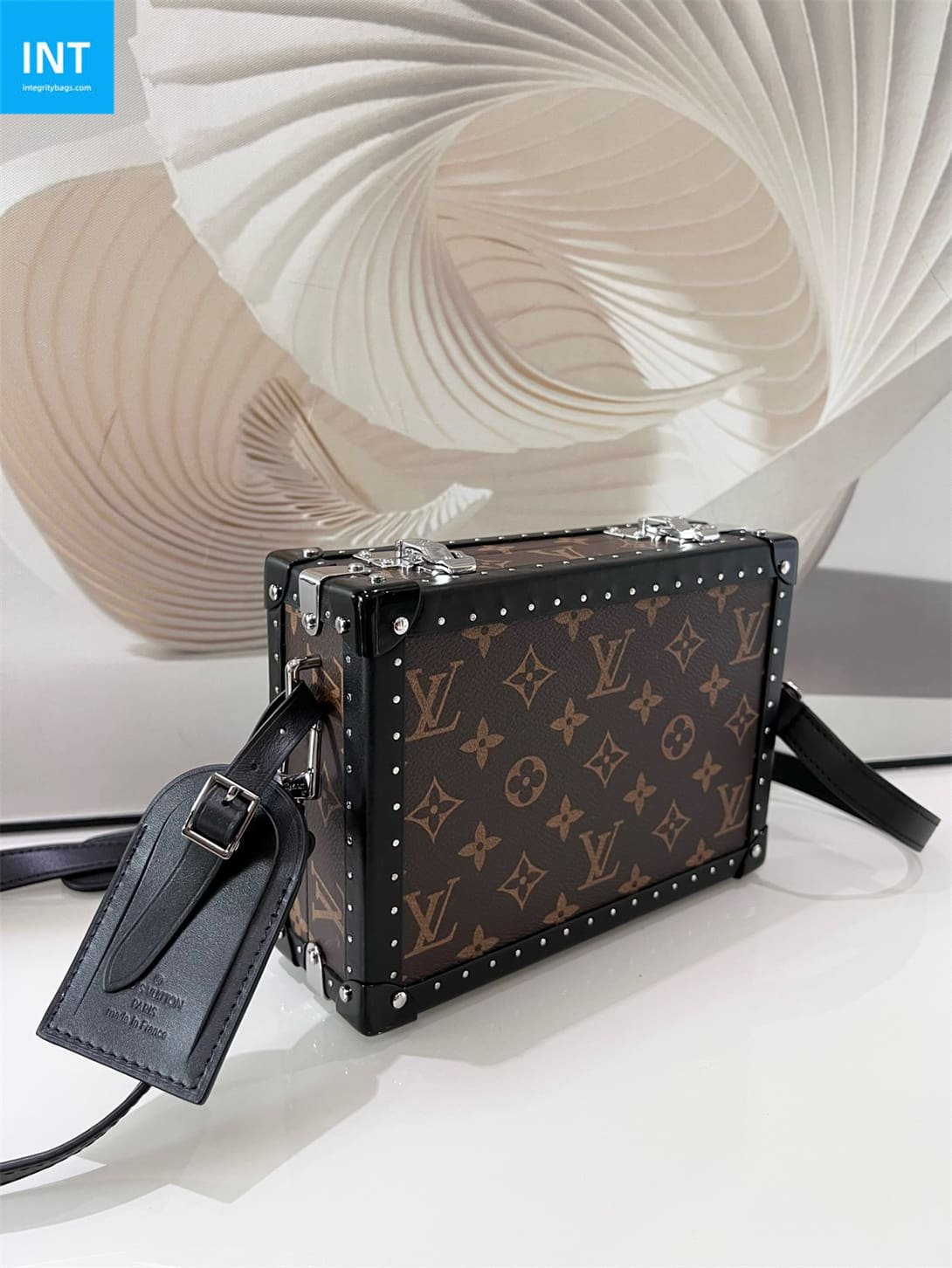 L0vis Vvtt0n M20252 CLUTCH BOX Portable Hard Case