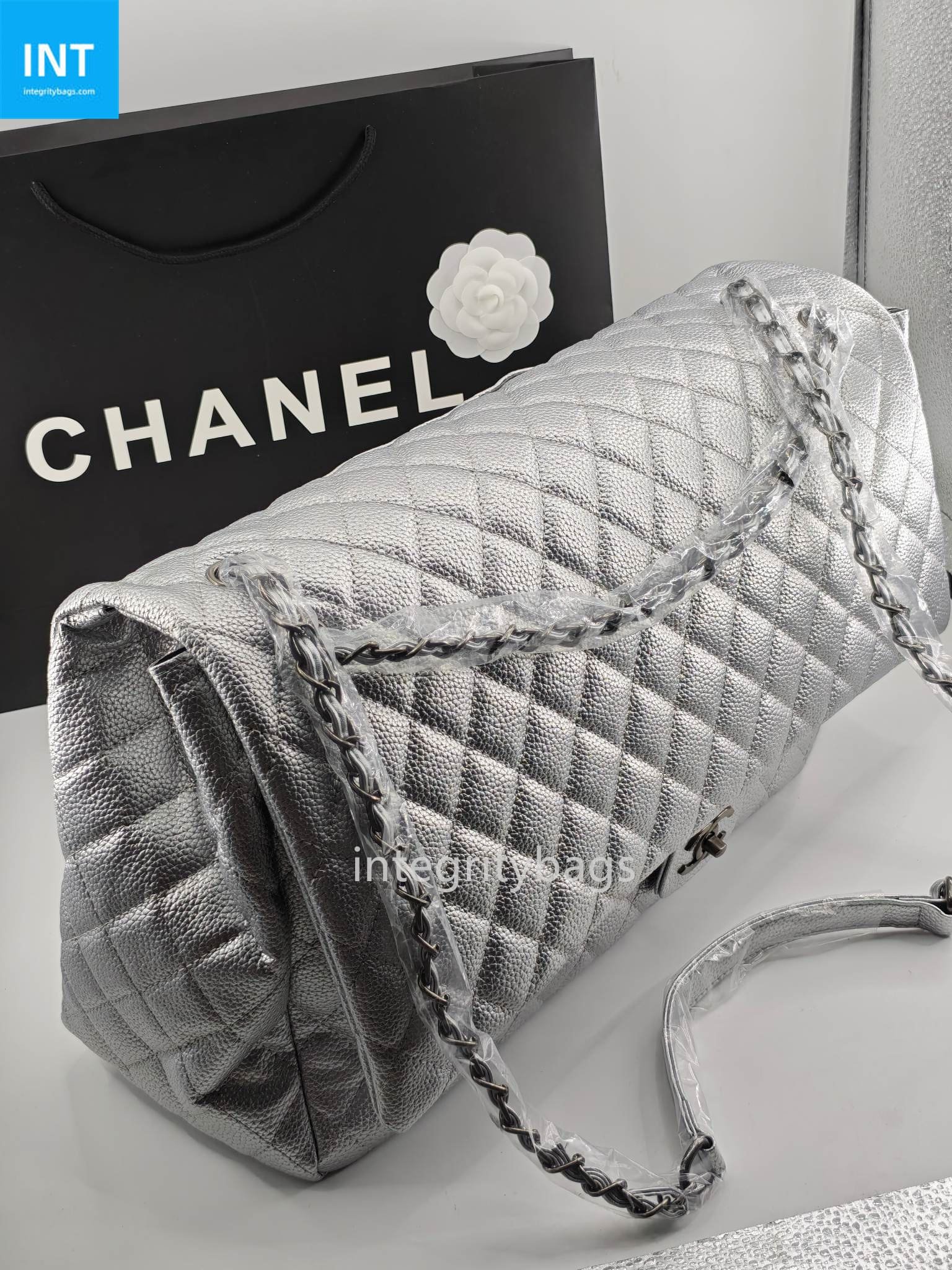 Ch**el bag