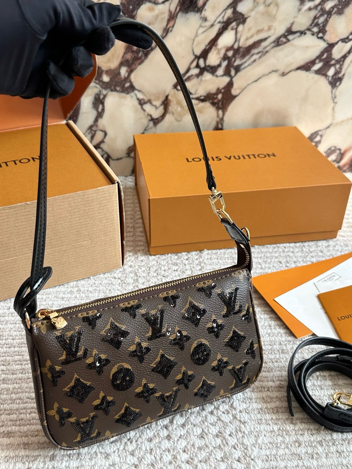 L0vis Vvtt0n M26473 Pochette Accessoires