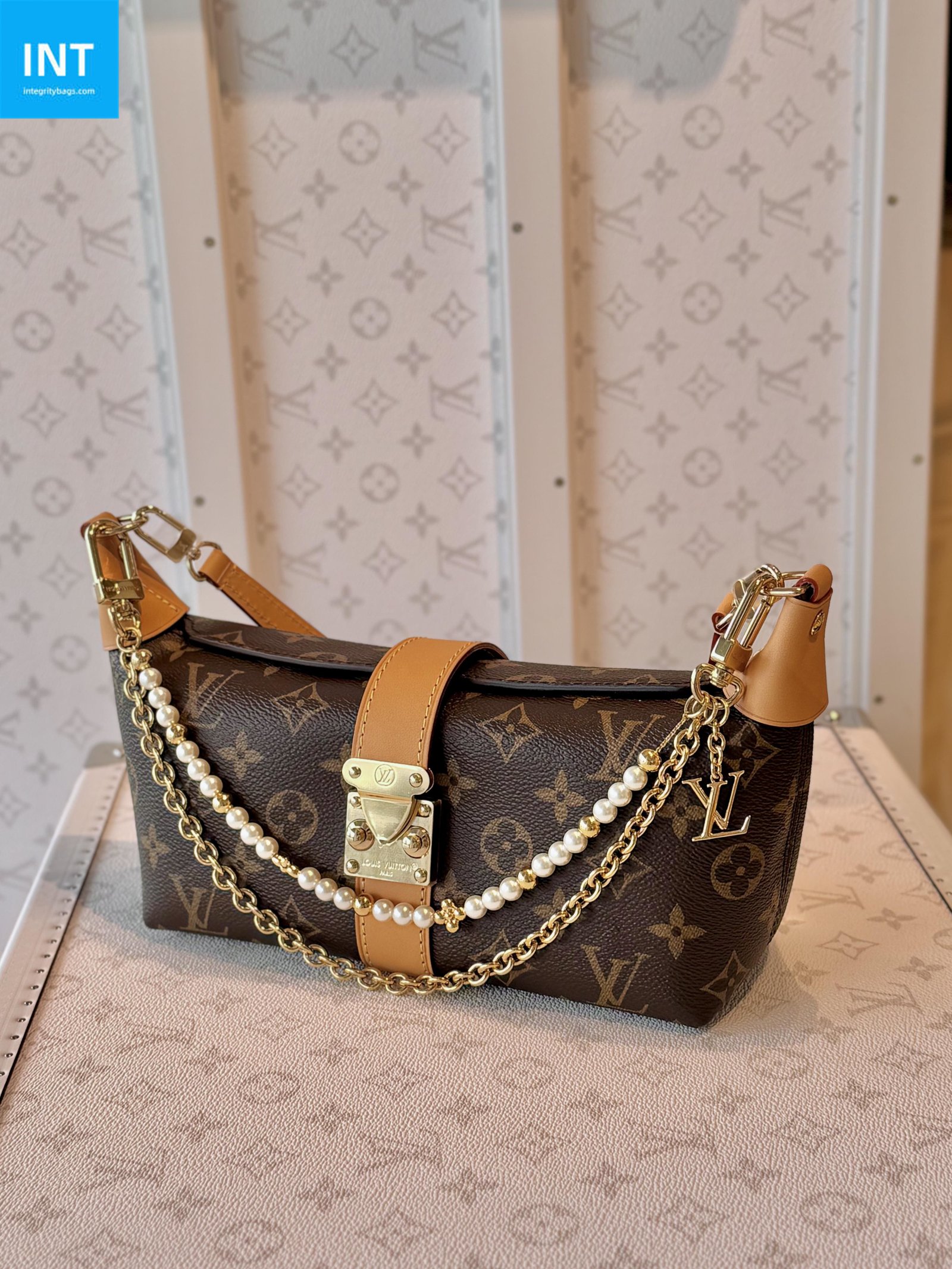 L0vis Vvtt0n M26191 POCHETTE MIA