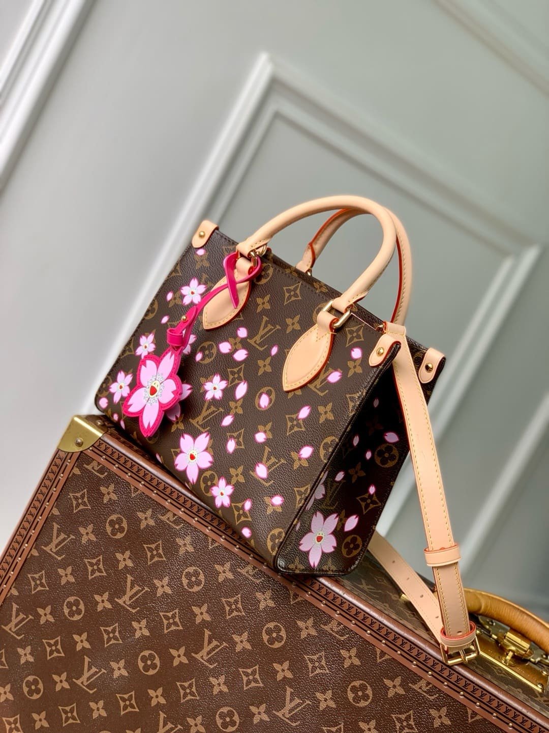 L0vis Vvtt0n M13269 LV x TM OnTheGo PM