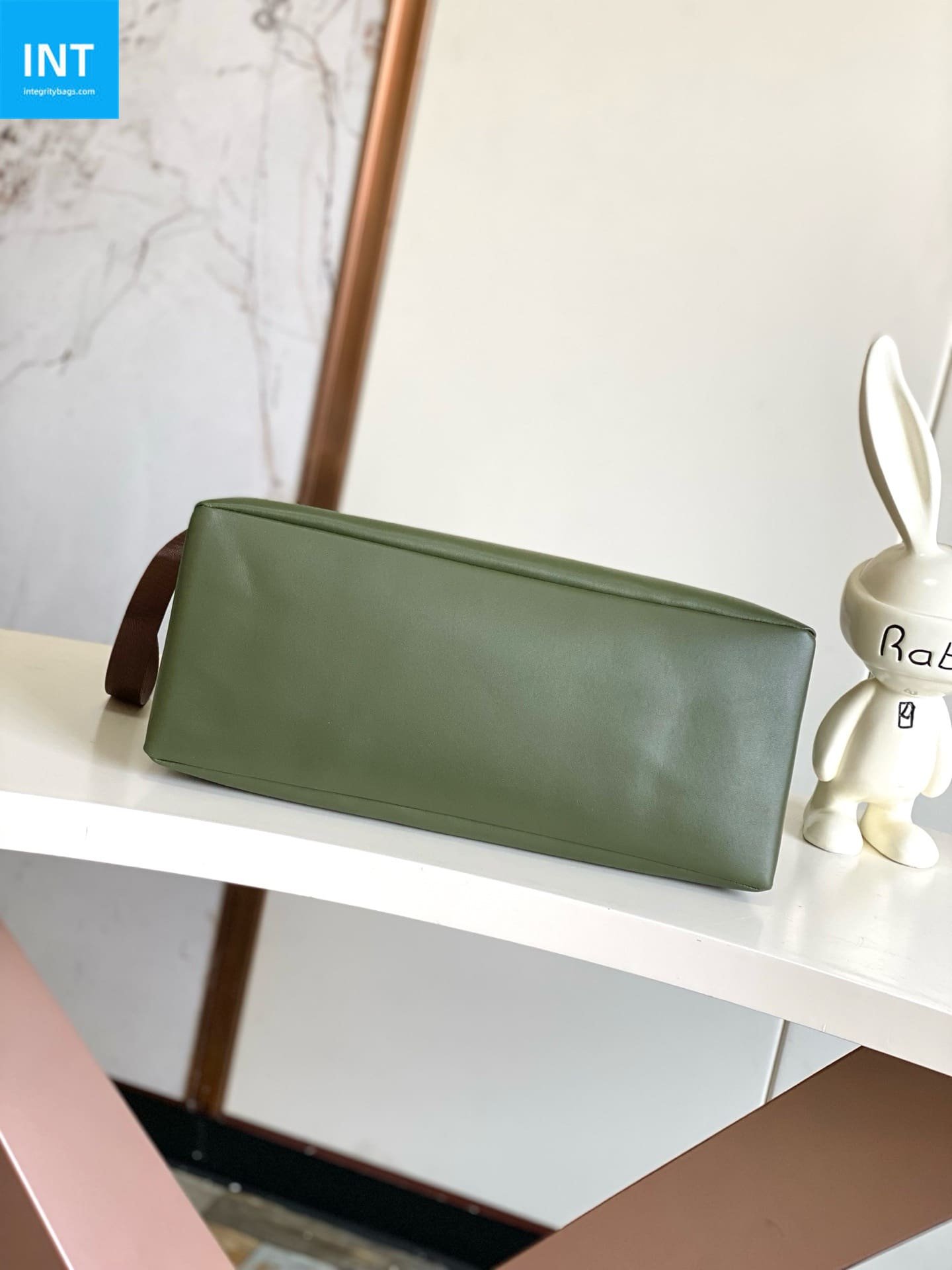 L0vis Vvtt0n M26082 Shopper Tote MM