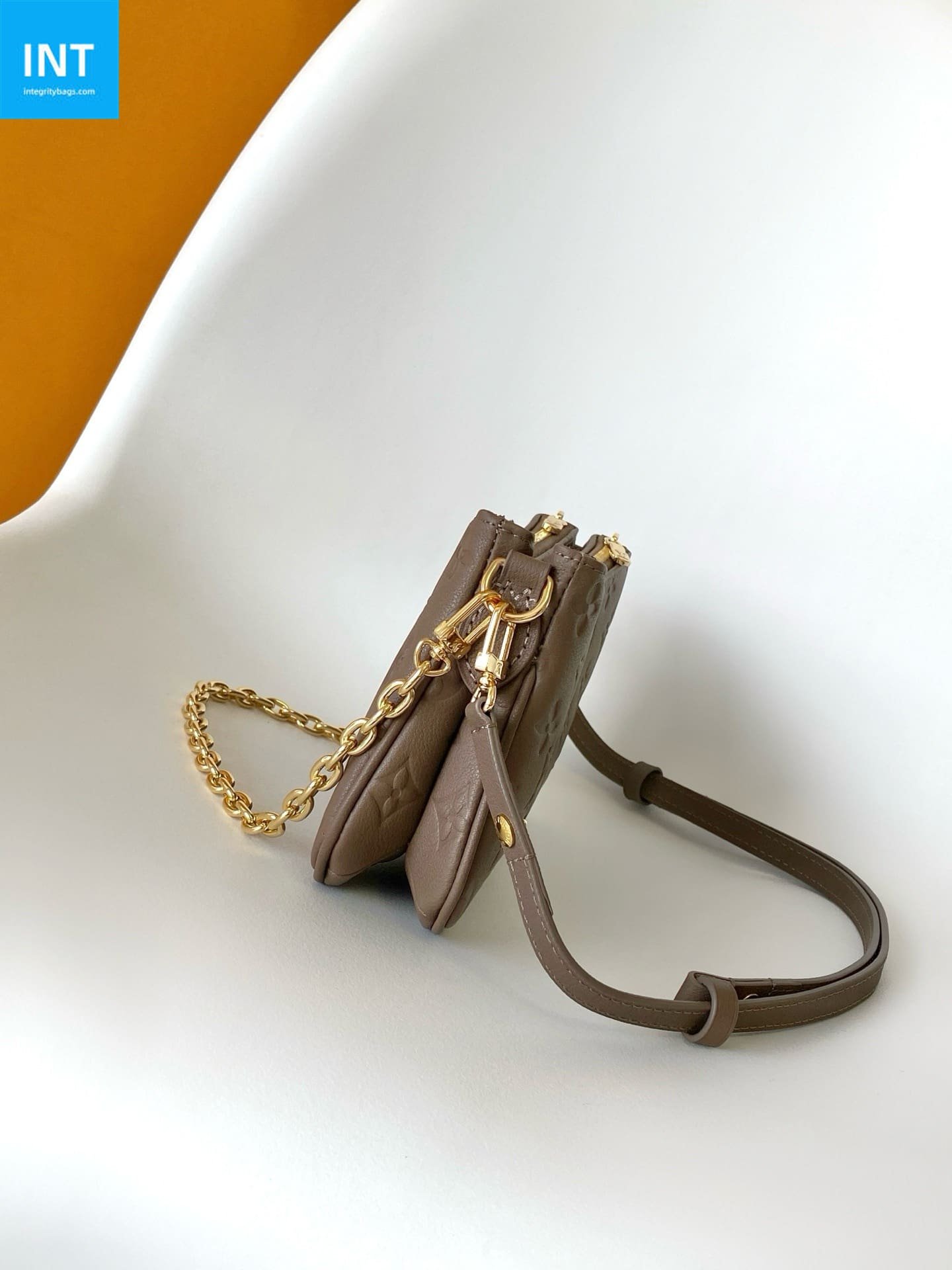 L0vis Vvtt0n M25816 Pochette Liv