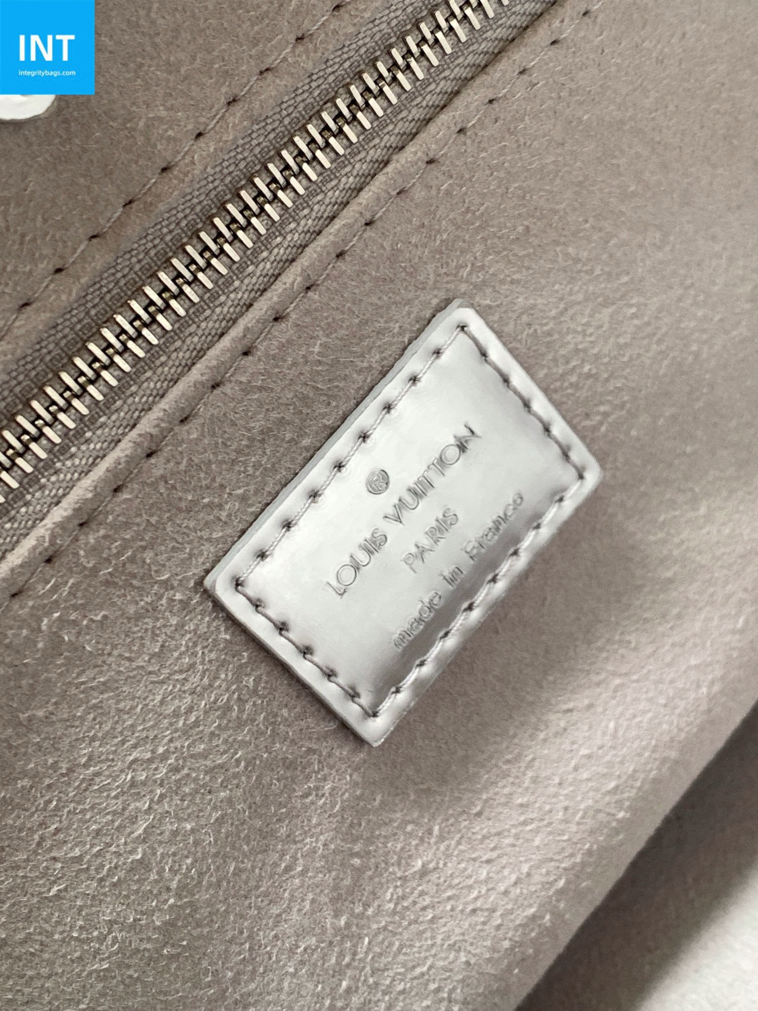 L0vis Vvtt0n M26373 Onthego PM