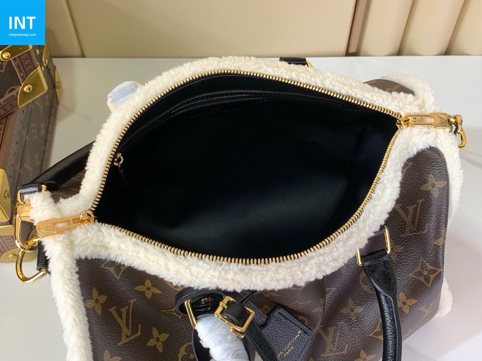 L0vis Vvtt0n M26326 SPEEDY SOFT 30 TEDDY