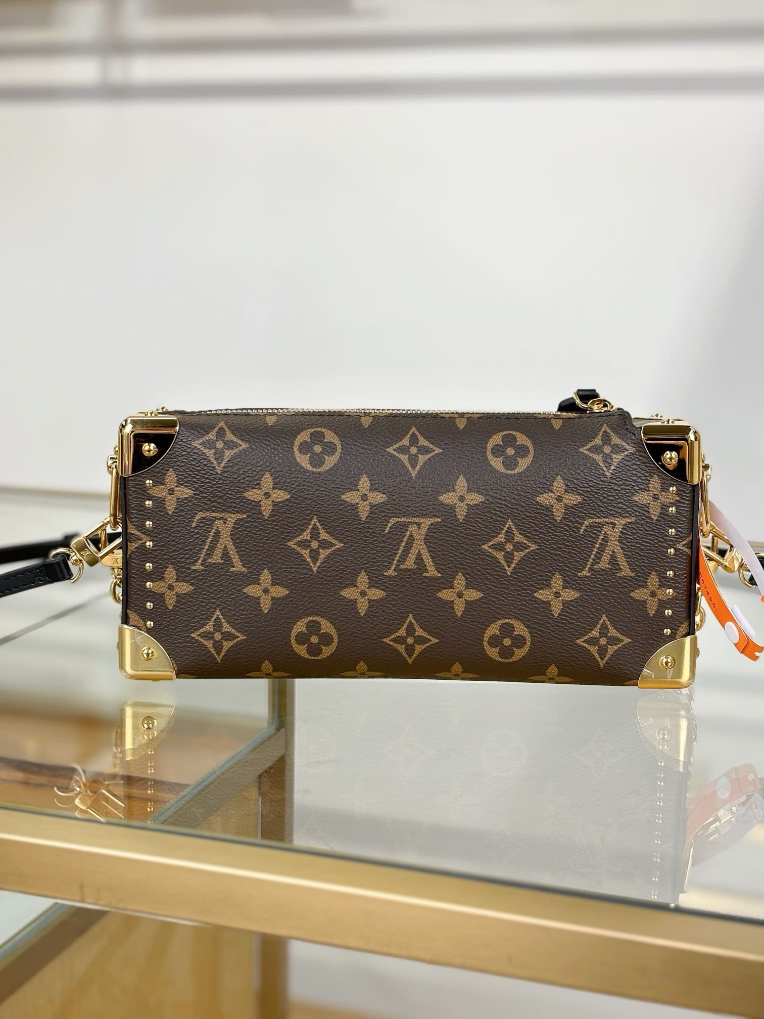 L0vis Vvtt0n M13147 SLIM TRUNK BAG